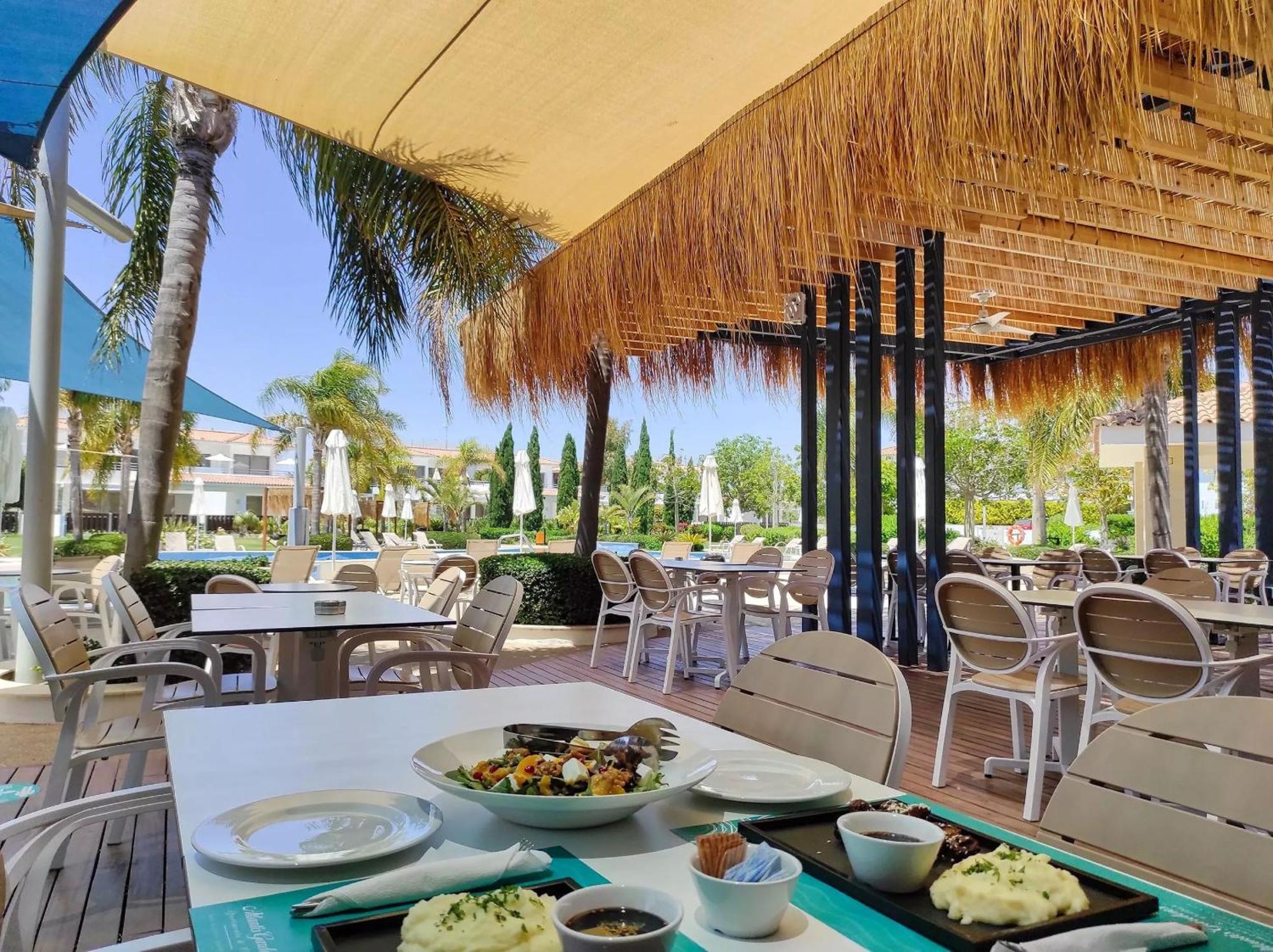 Luxury Beachfront With Private Pool, Yoga & Sea Adventures *