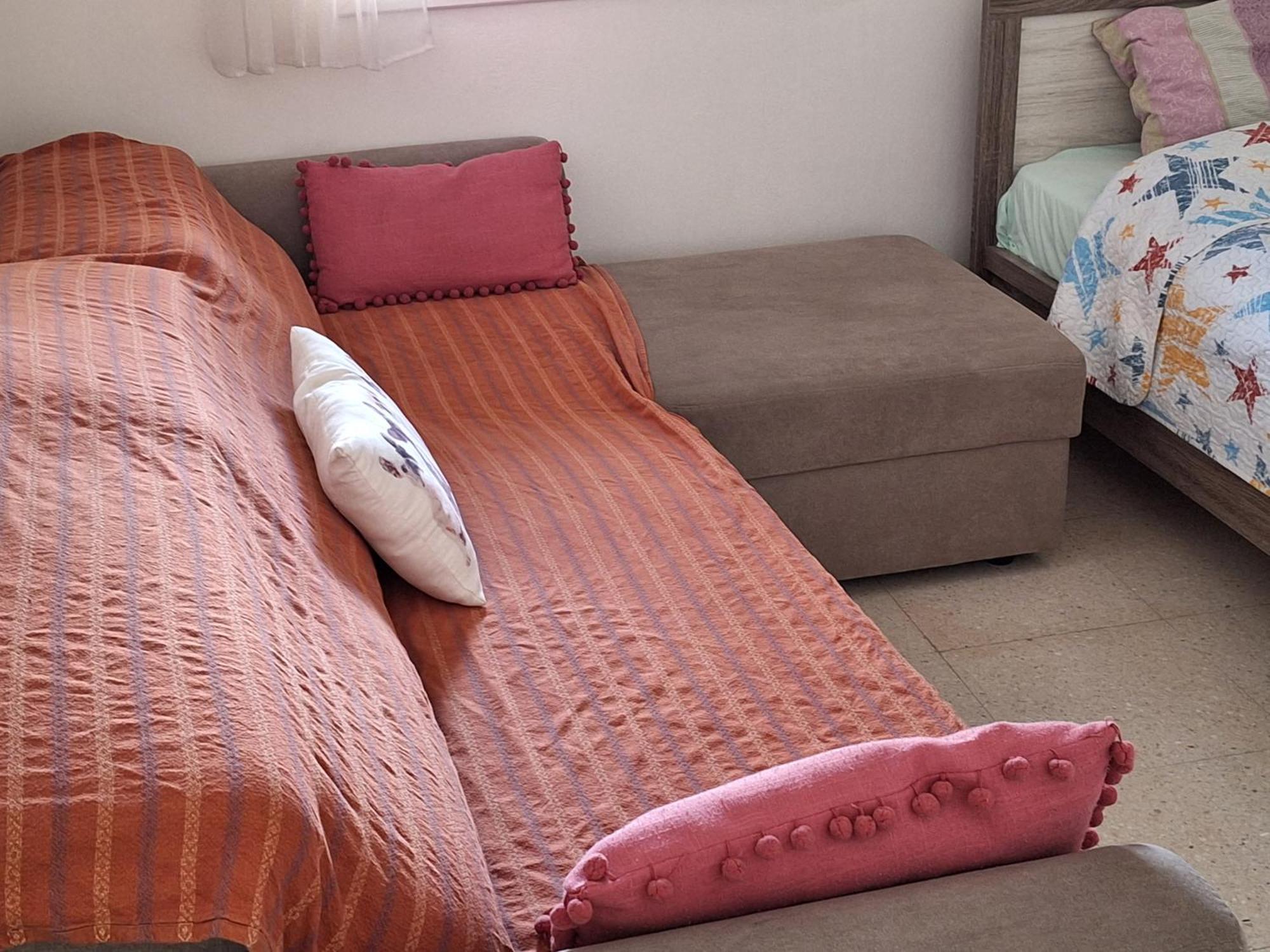 Apartment 2 Bedroom In Makenzi Larnaca