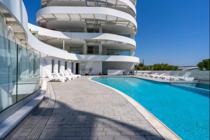 Grace 2-bedroom In Apartment Larnaca