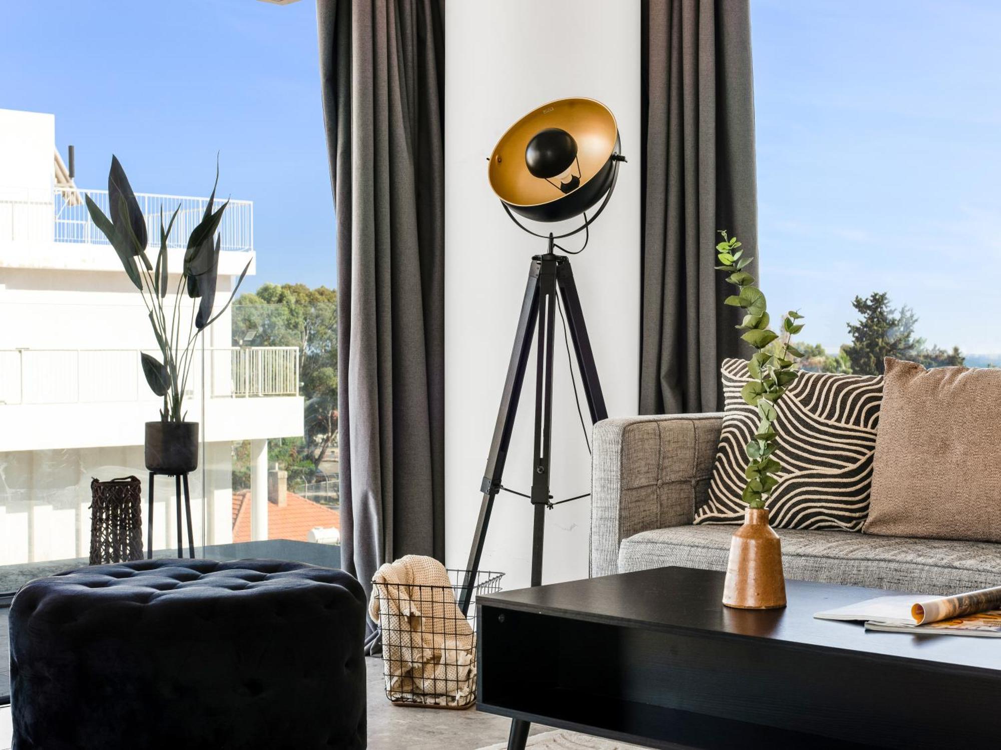Sanders Gaia - Bright Two-bedroom With Sea View * Lárnaca
