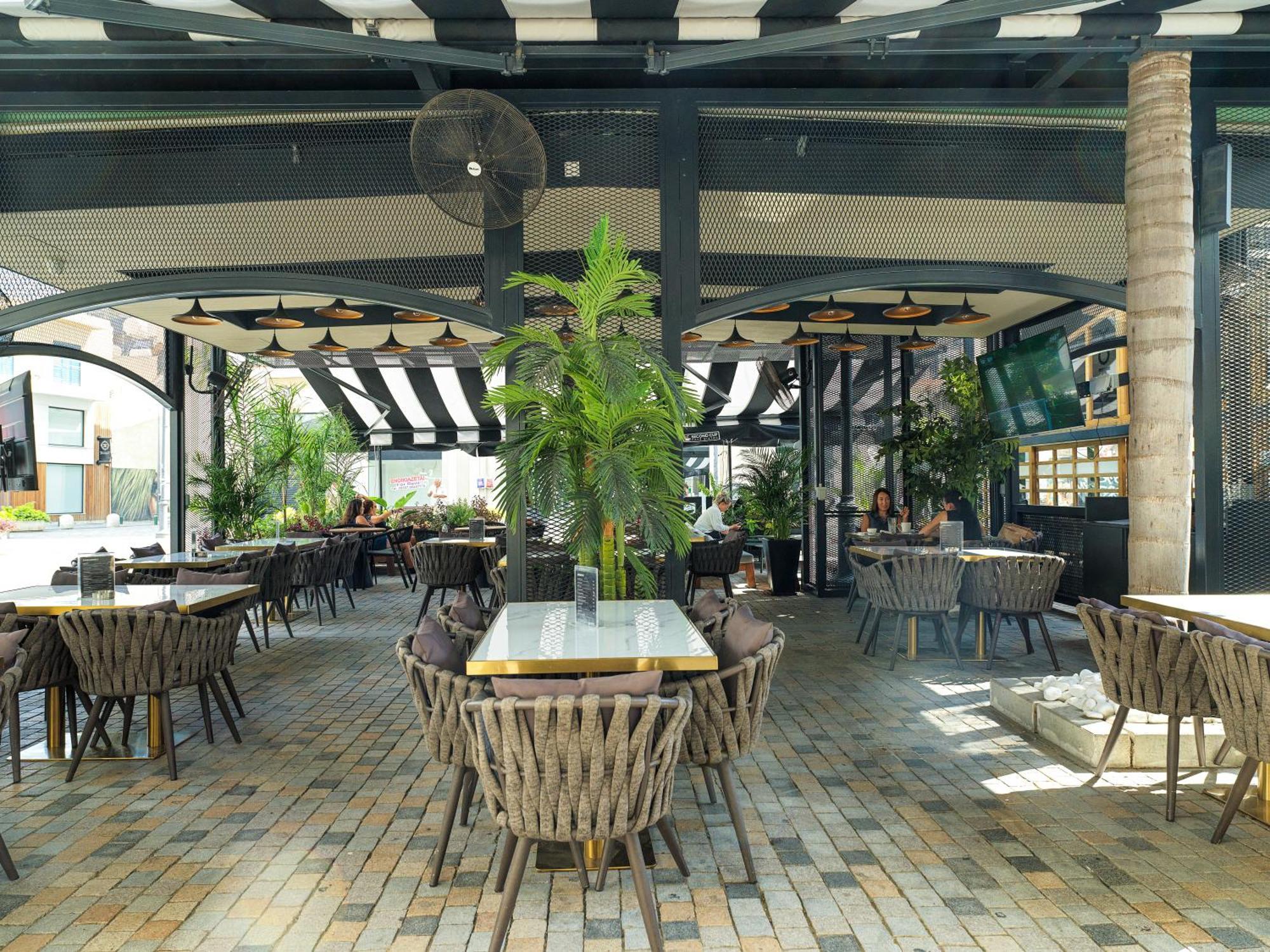 Leonardo Boutique Hotel