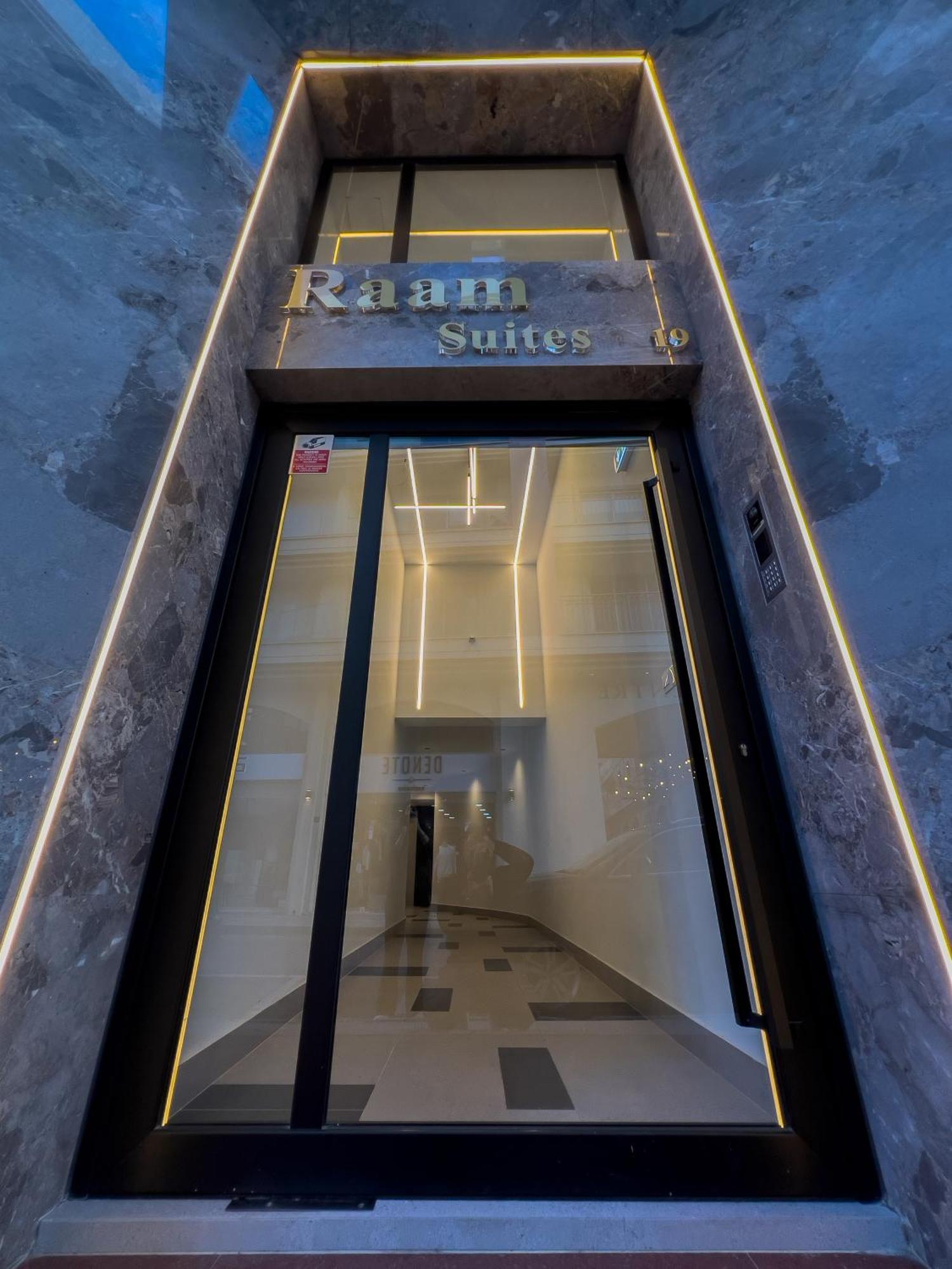 Raam Luxury Căn hộ