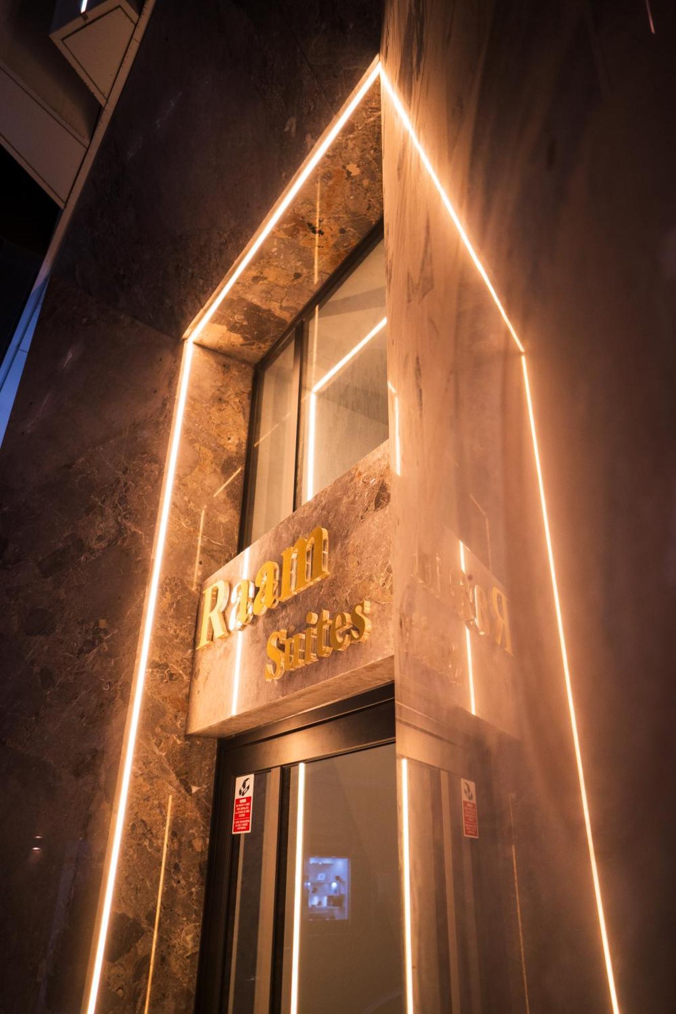 Raam Luxury