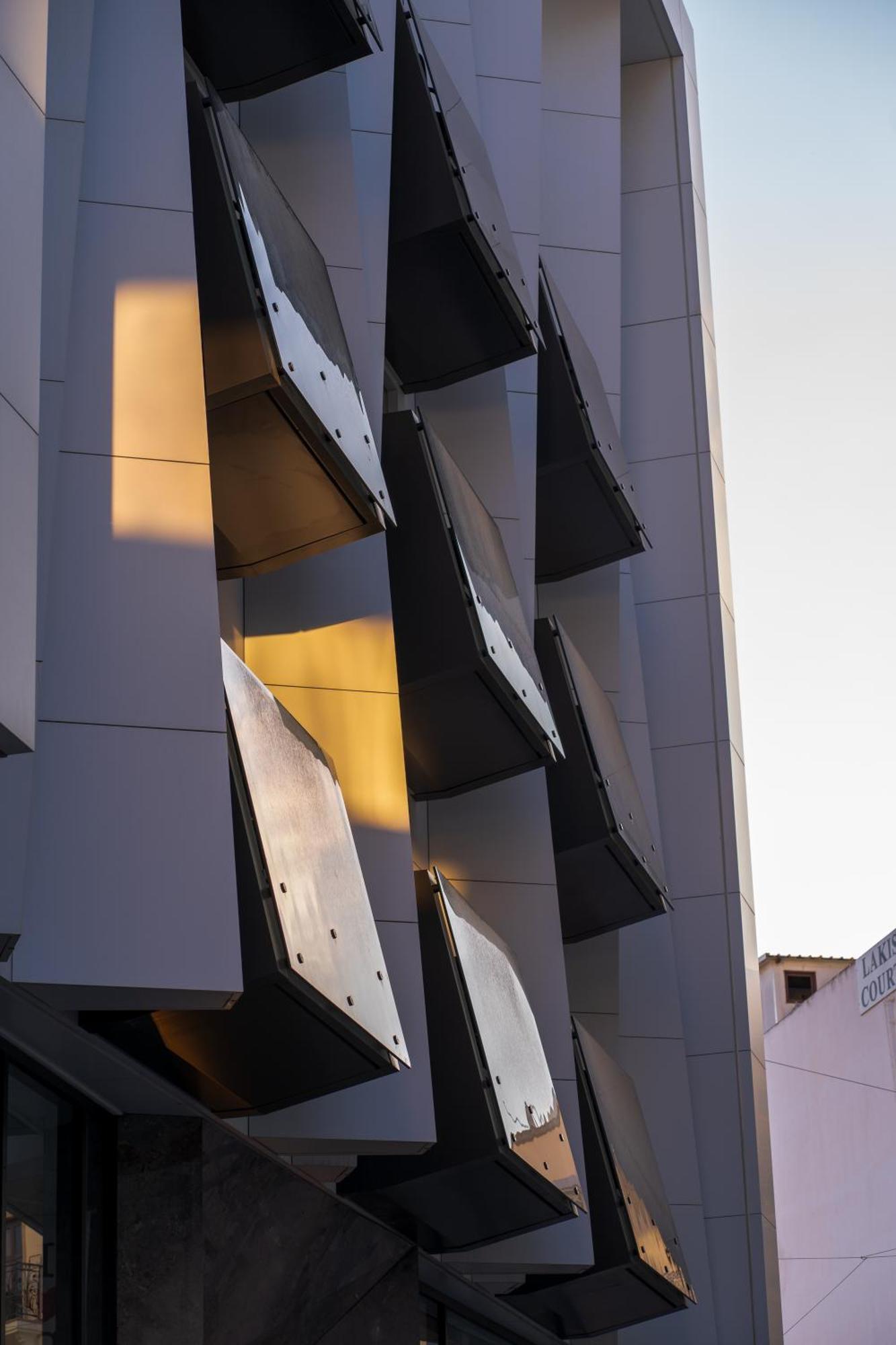 Raam Luxury Căn hộ
