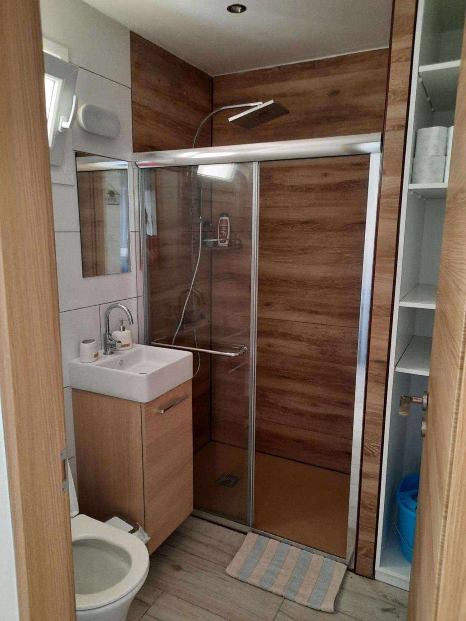 Apartment Large Studio 300m From The Beach *