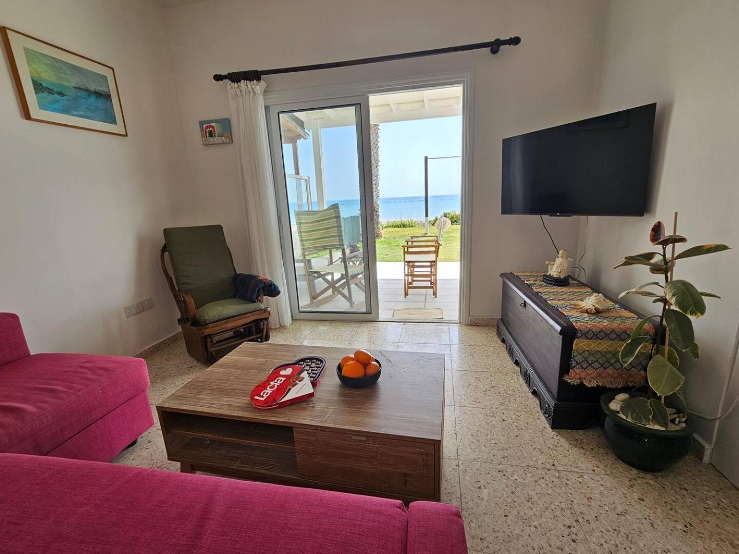 Ammos Beachfront Paradise Pousada