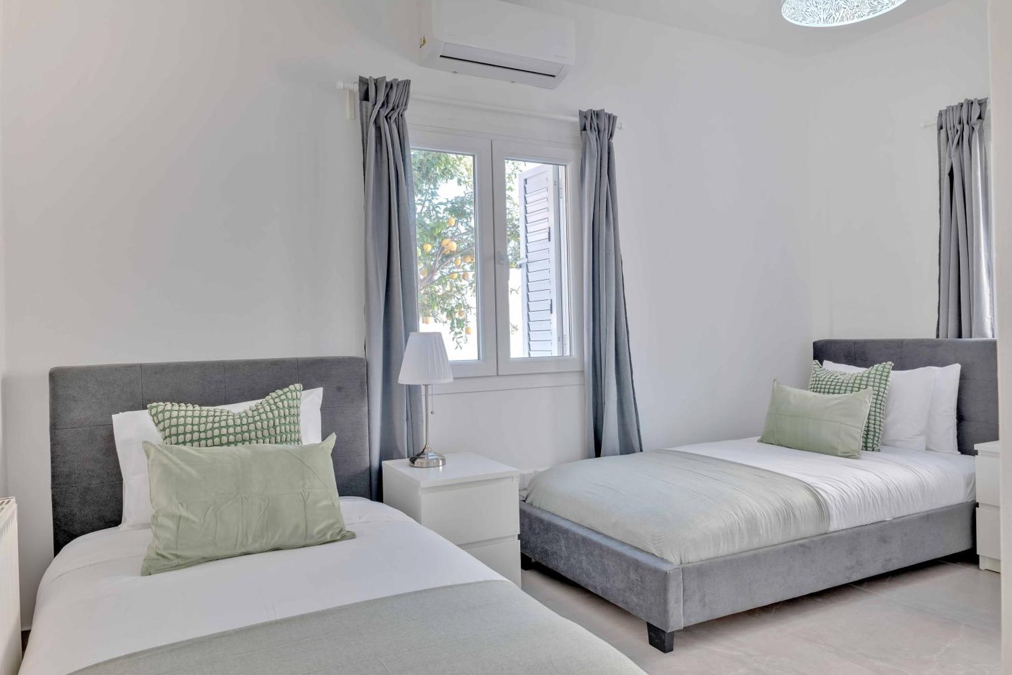 Phaedrus Living: Luxury Faneromeni Larnaca