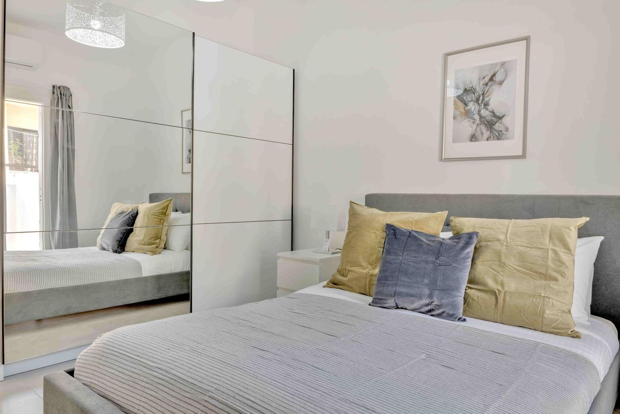 Phaedrus Living: Luxury Faneromeni