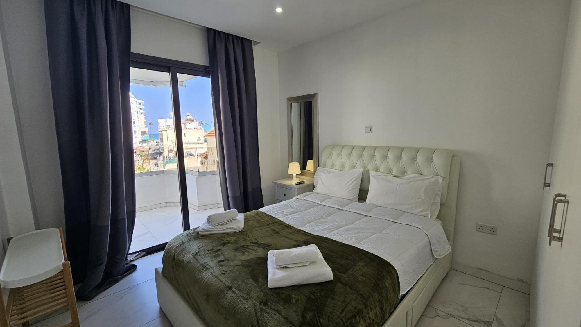 Apartment Jewels Apart