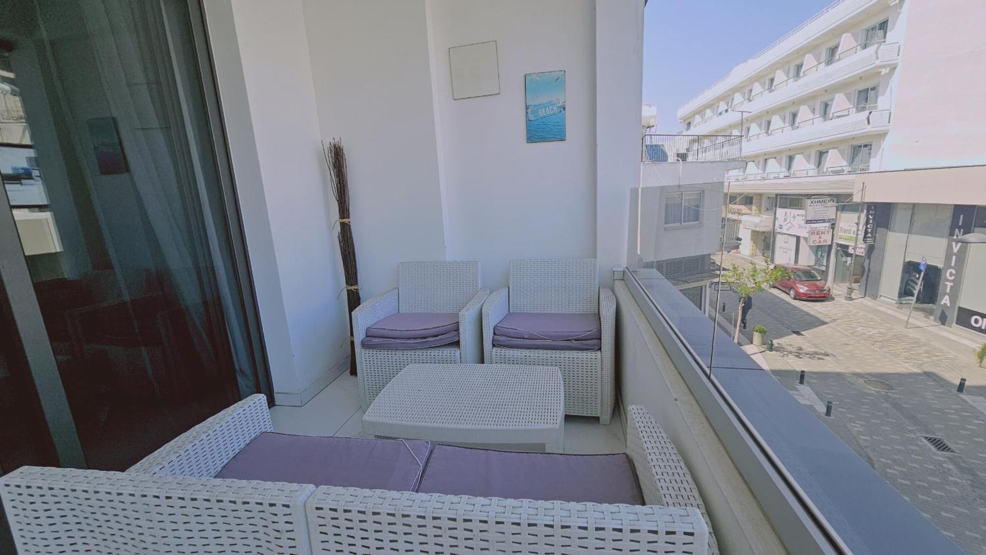 Apartment Jewels Apart Larnaca