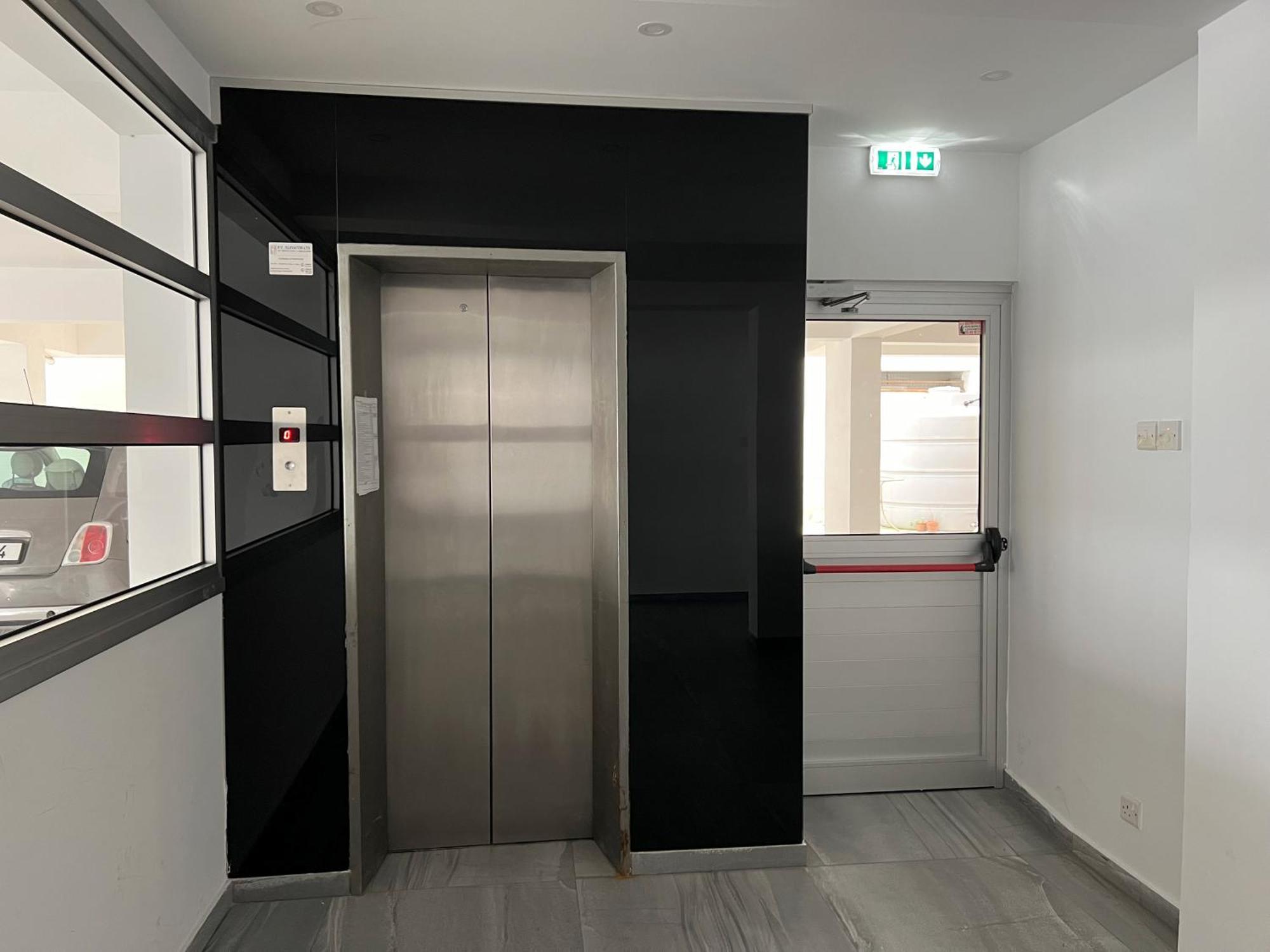 Albert's Center 202b Apartment Larnaca
