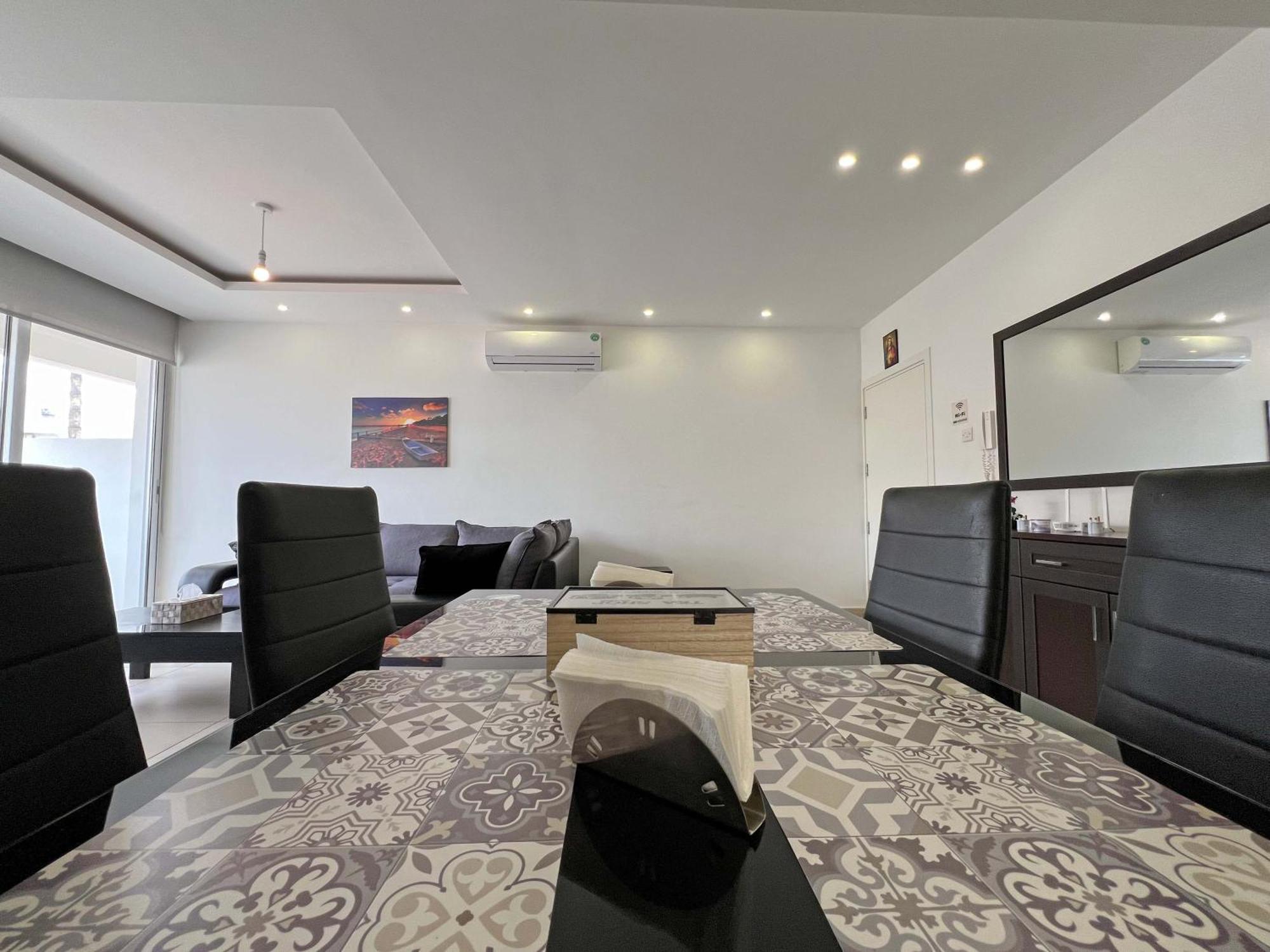Albert's Center 202b * Larnaca