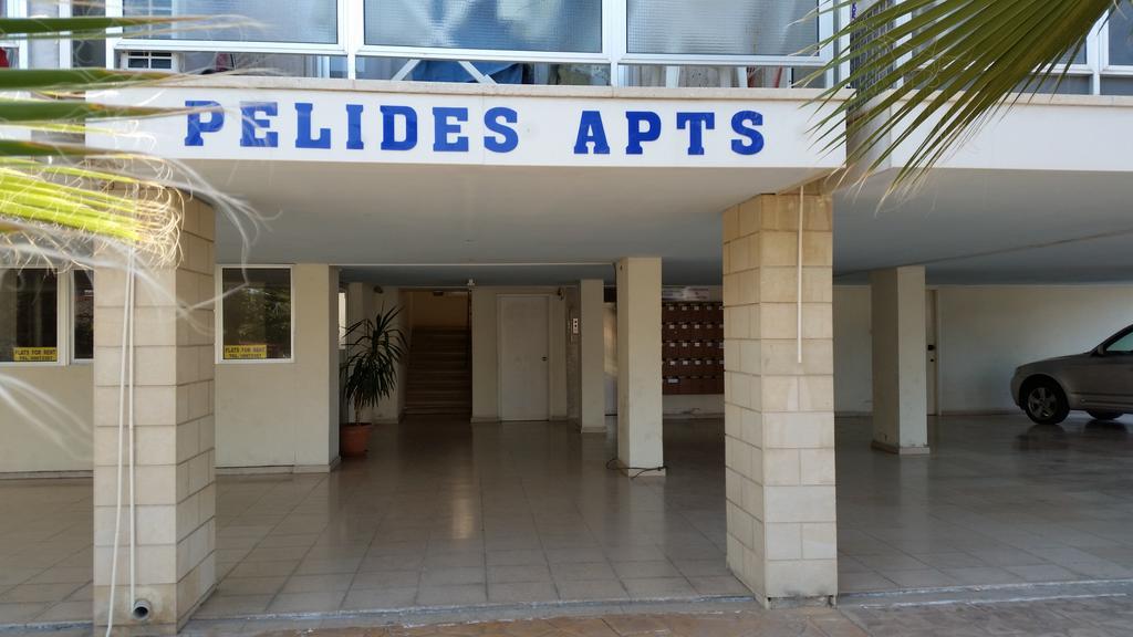 Pelides