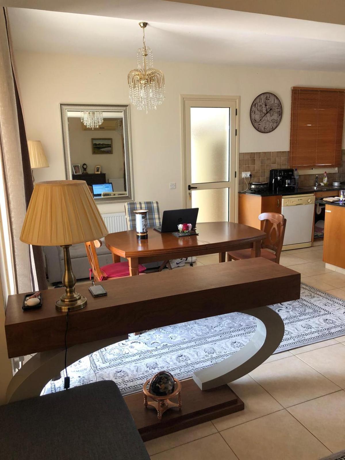 Budget Escape To The Seaside Villa