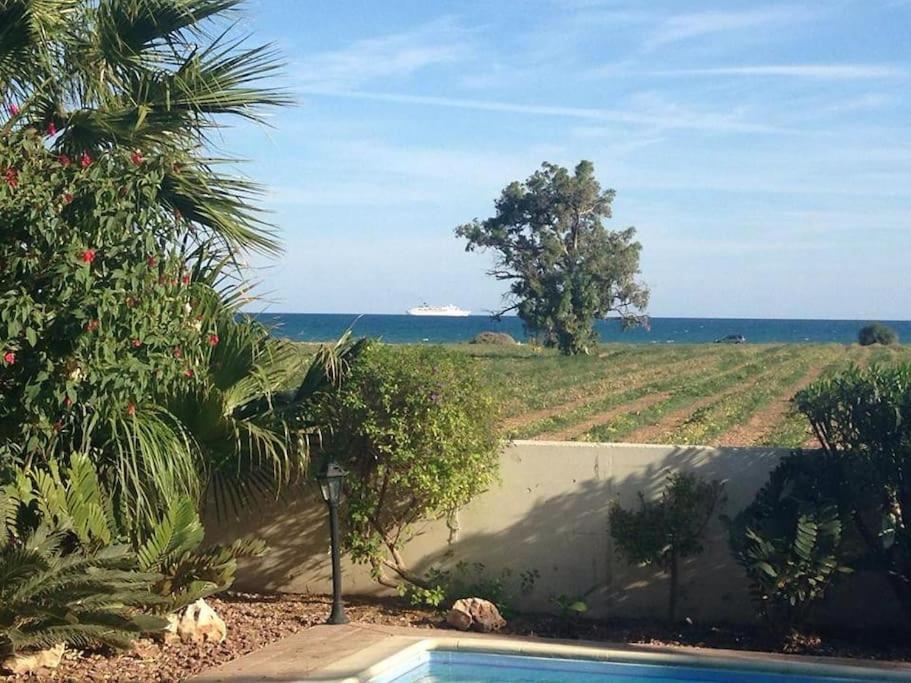 Budget Escape To The Seaside *