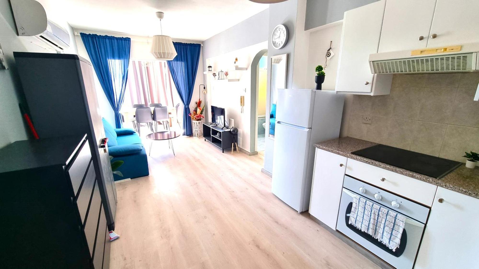 2br Coastal Comfort With Internet Access * Larnaca