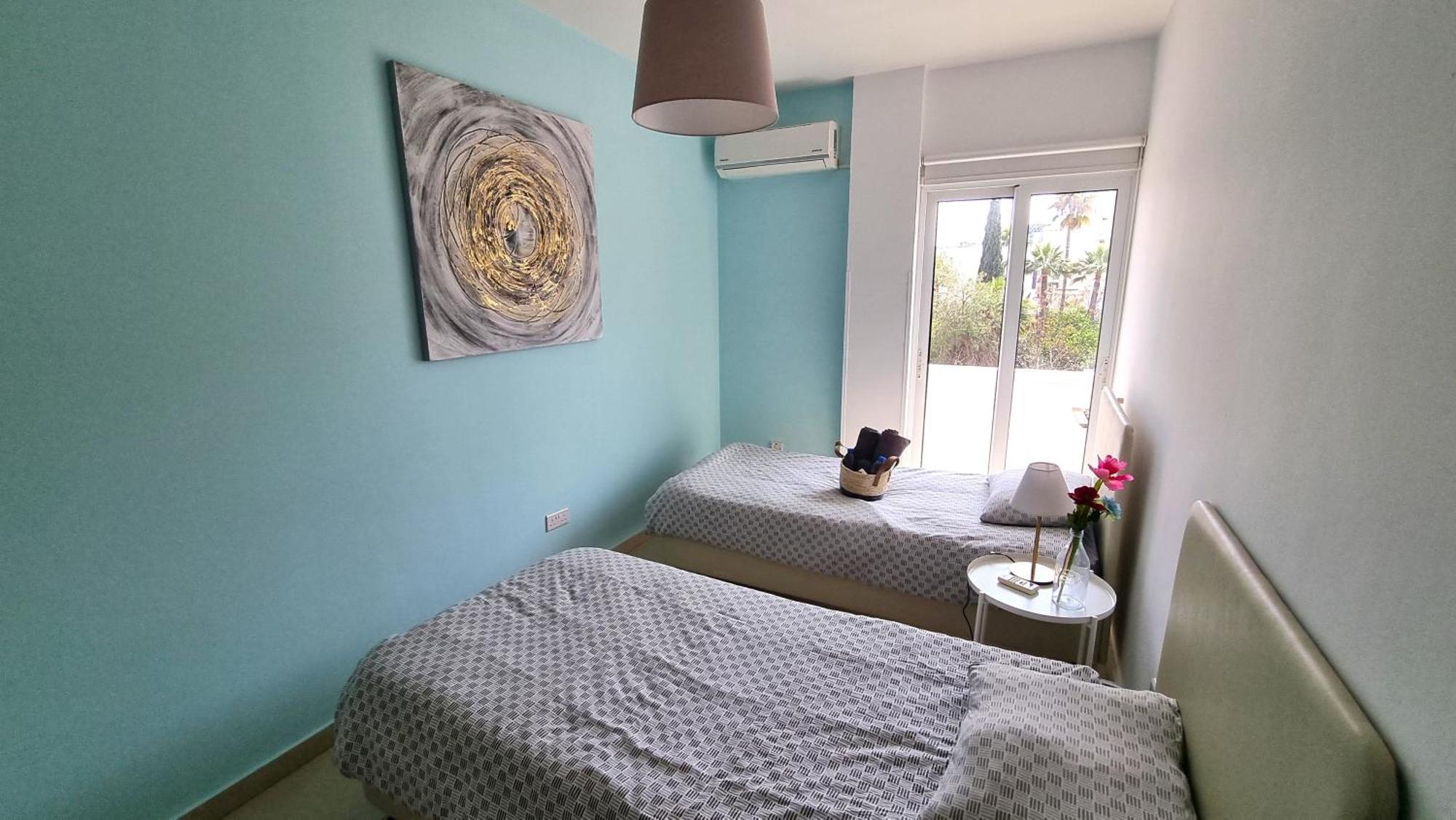 Center: Your Urban Retreat- 100m To The Larnaca