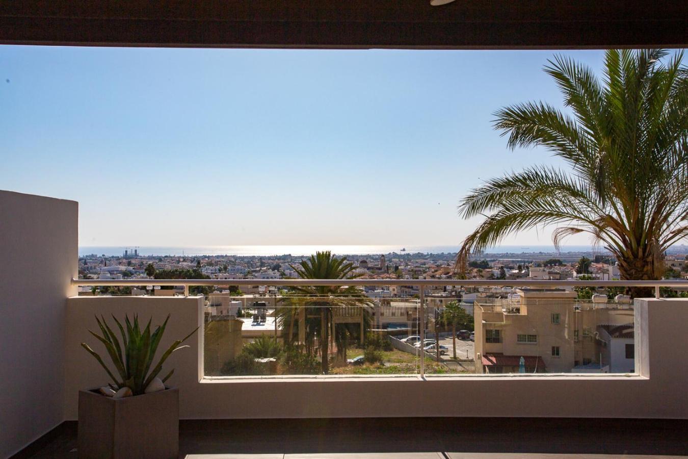 Apartment Penthouse Duplex Overlooking The Mediterranean Larnaca