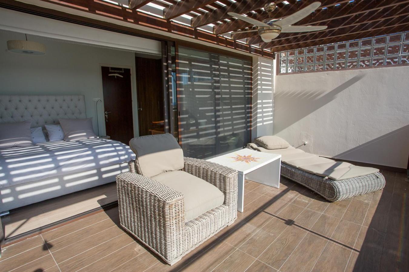 Apartment Penthouse Duplex Overlooking The Mediterranean *