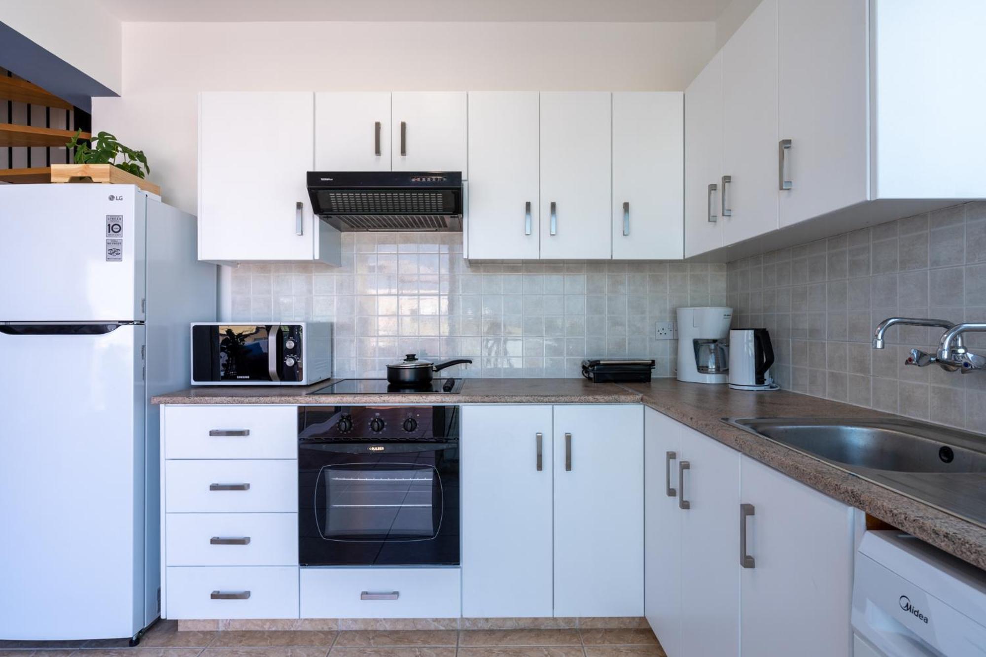 Căn hộ Chloris 3- Bedroom W/pool In