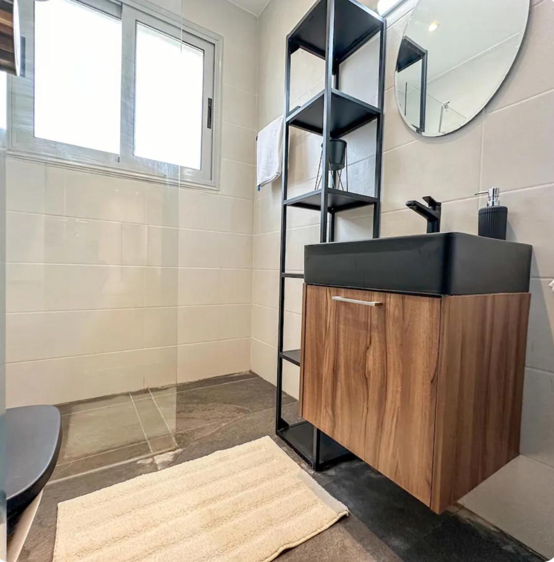 Neptune Apartment