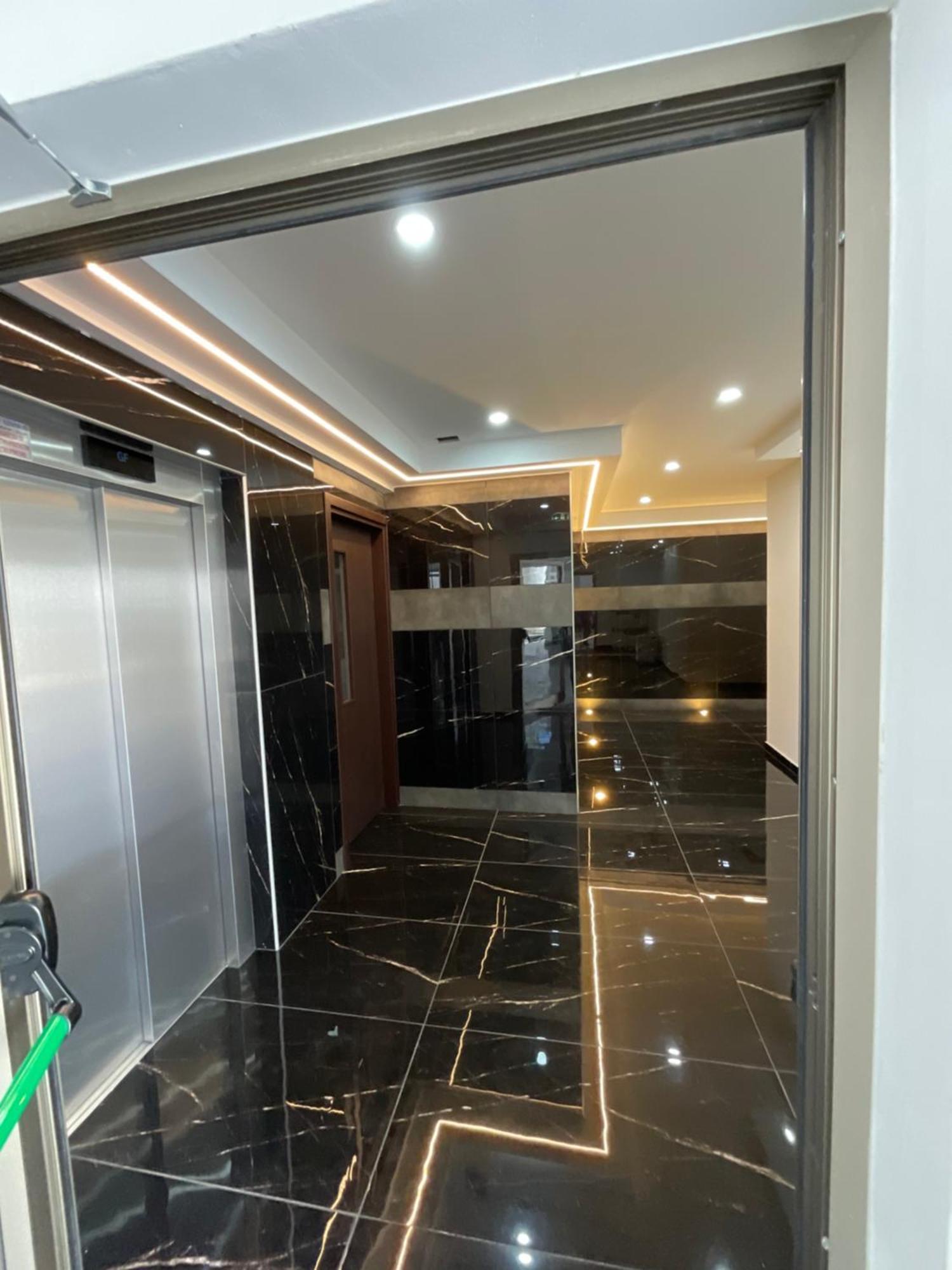 Le Voyageur Ii Apartment Larnaca