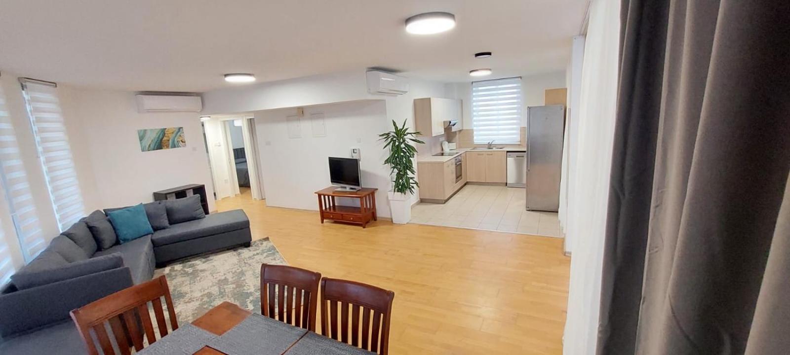 City Flats 2 Bedroom *