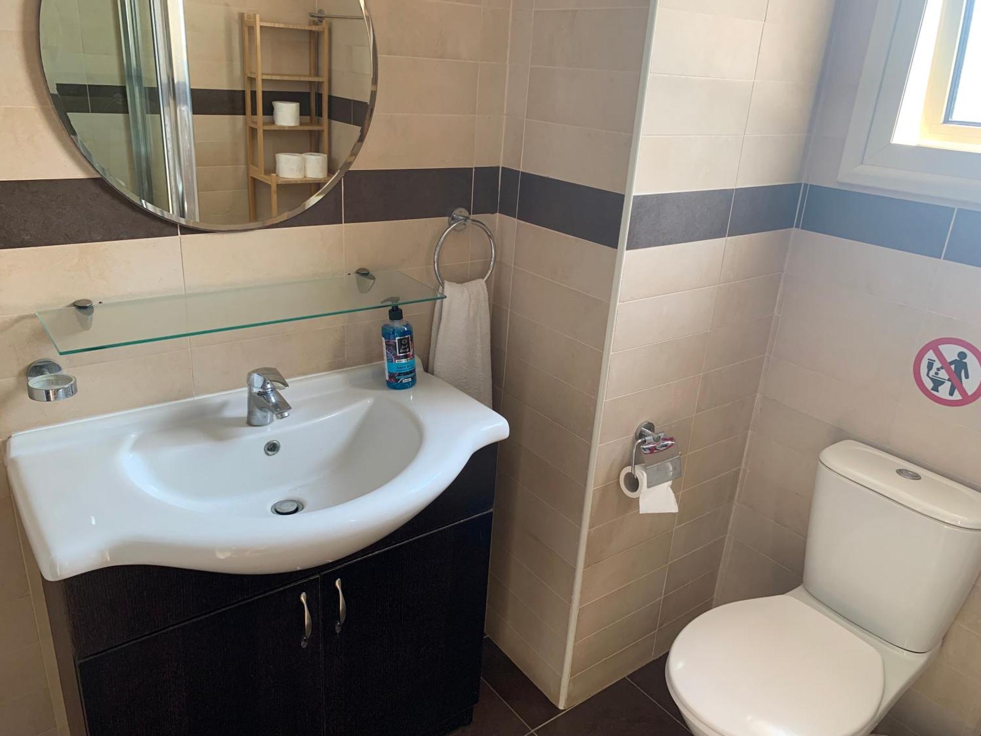 Carolina 2-bedroom Apartment Larnaca