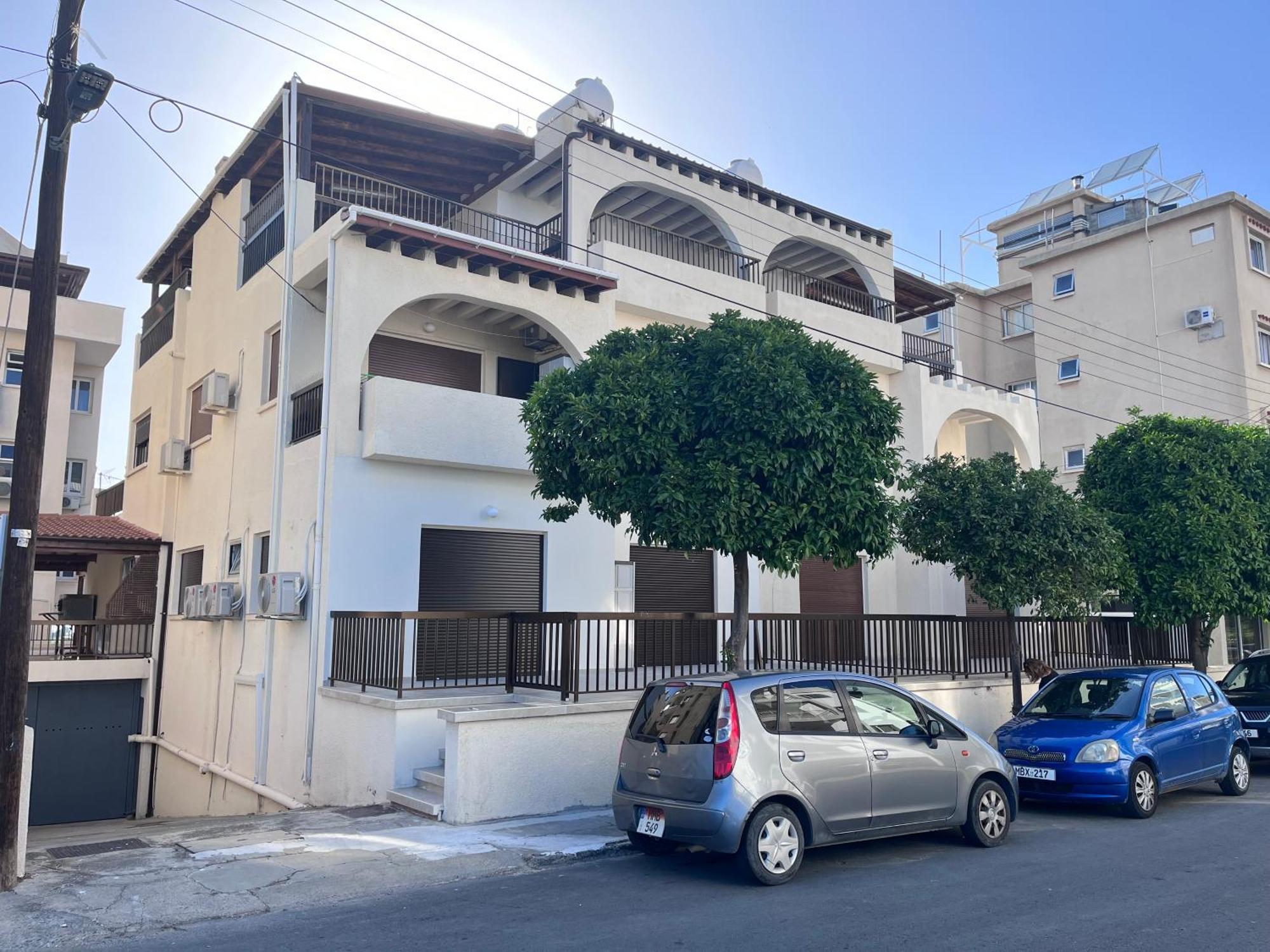 Modern Near Mckenzie Larnaca