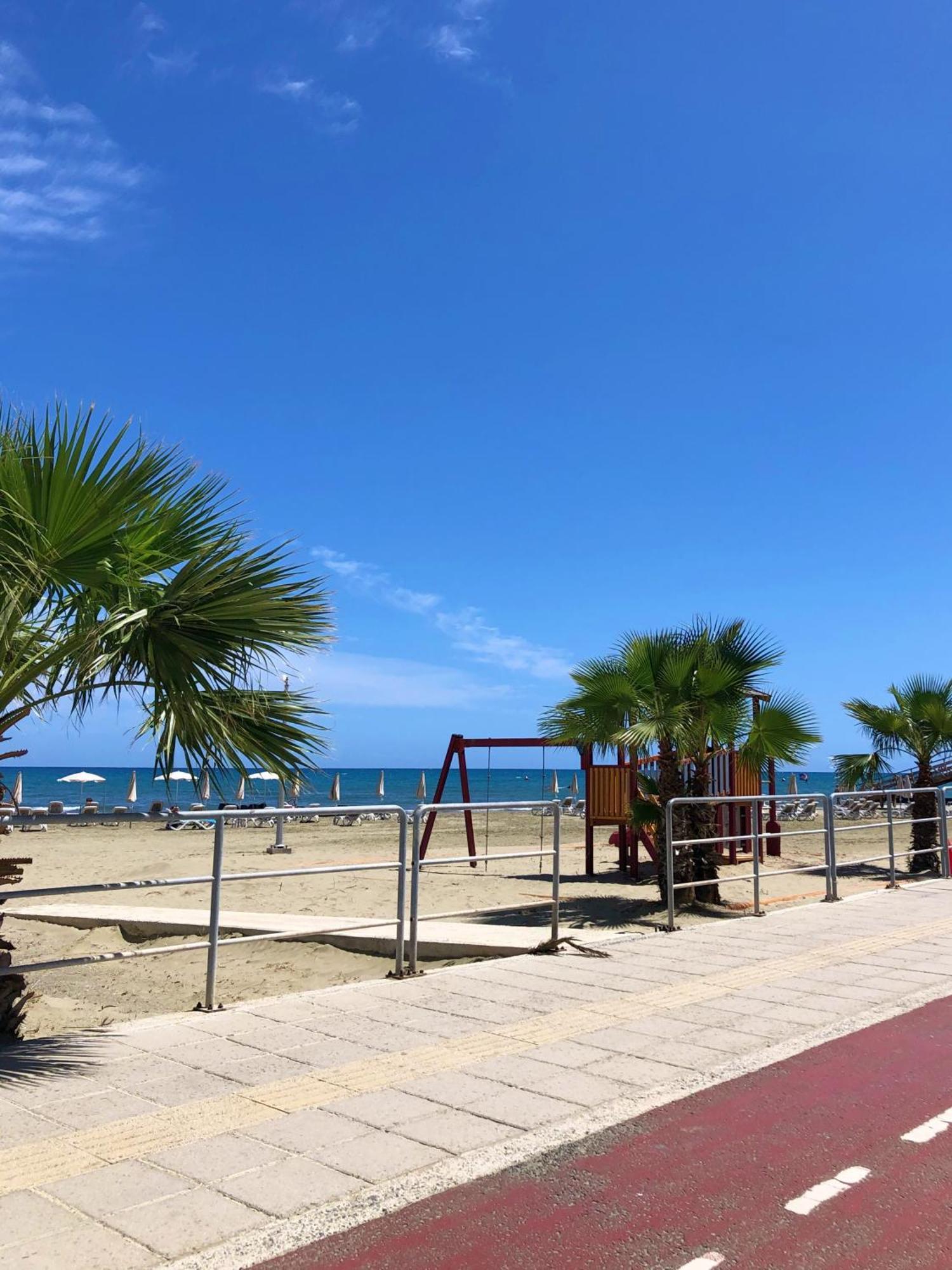 Luxury At Mackenzie With Private Parking And Balcony * Larnaca