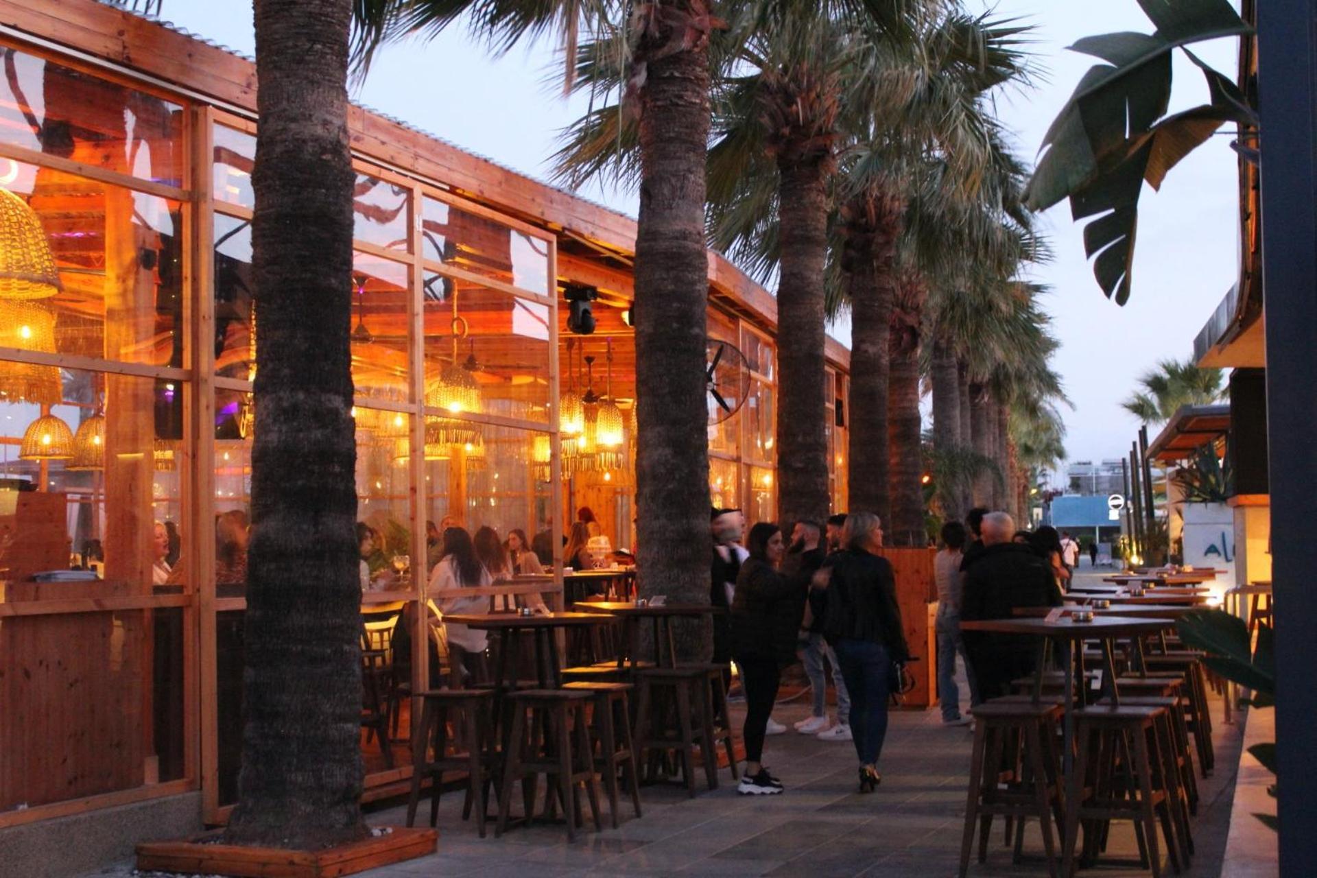 Apartment Luxury At Mackenzie With Private Parking And Balcony Larnaca