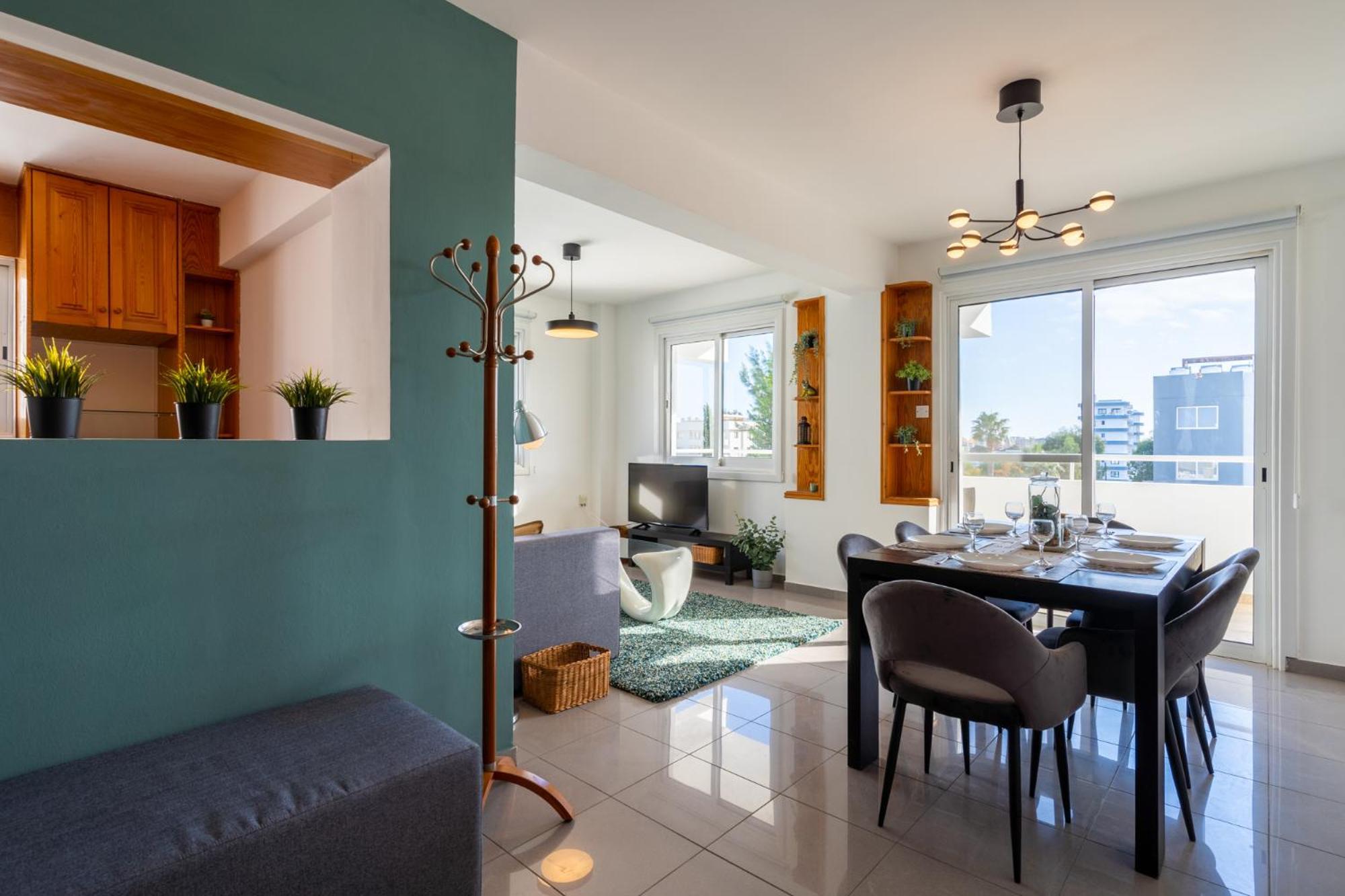 Jayde 2-bedroom In Apartment