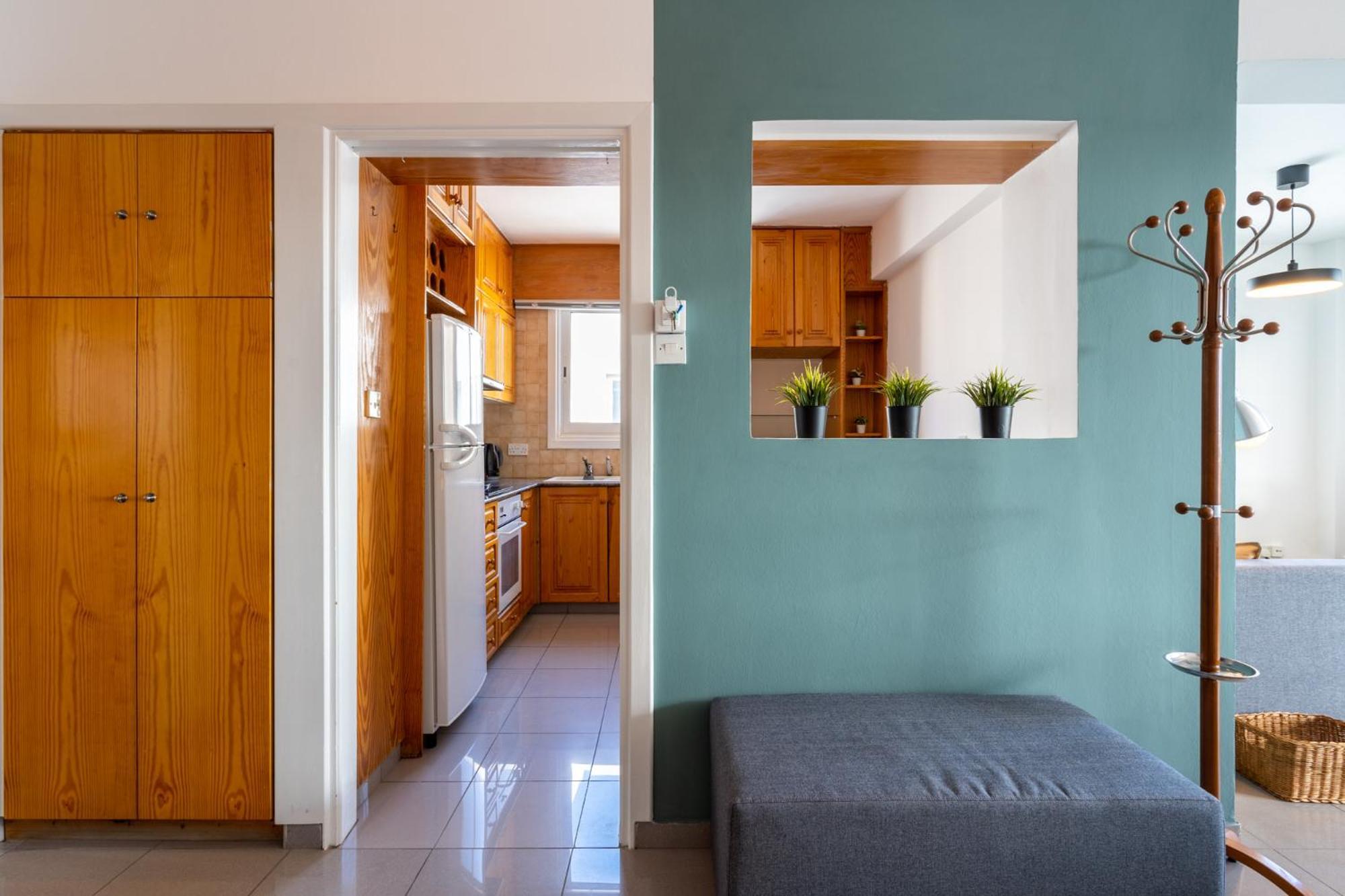 Jayde 2-bedroom In Apartment *