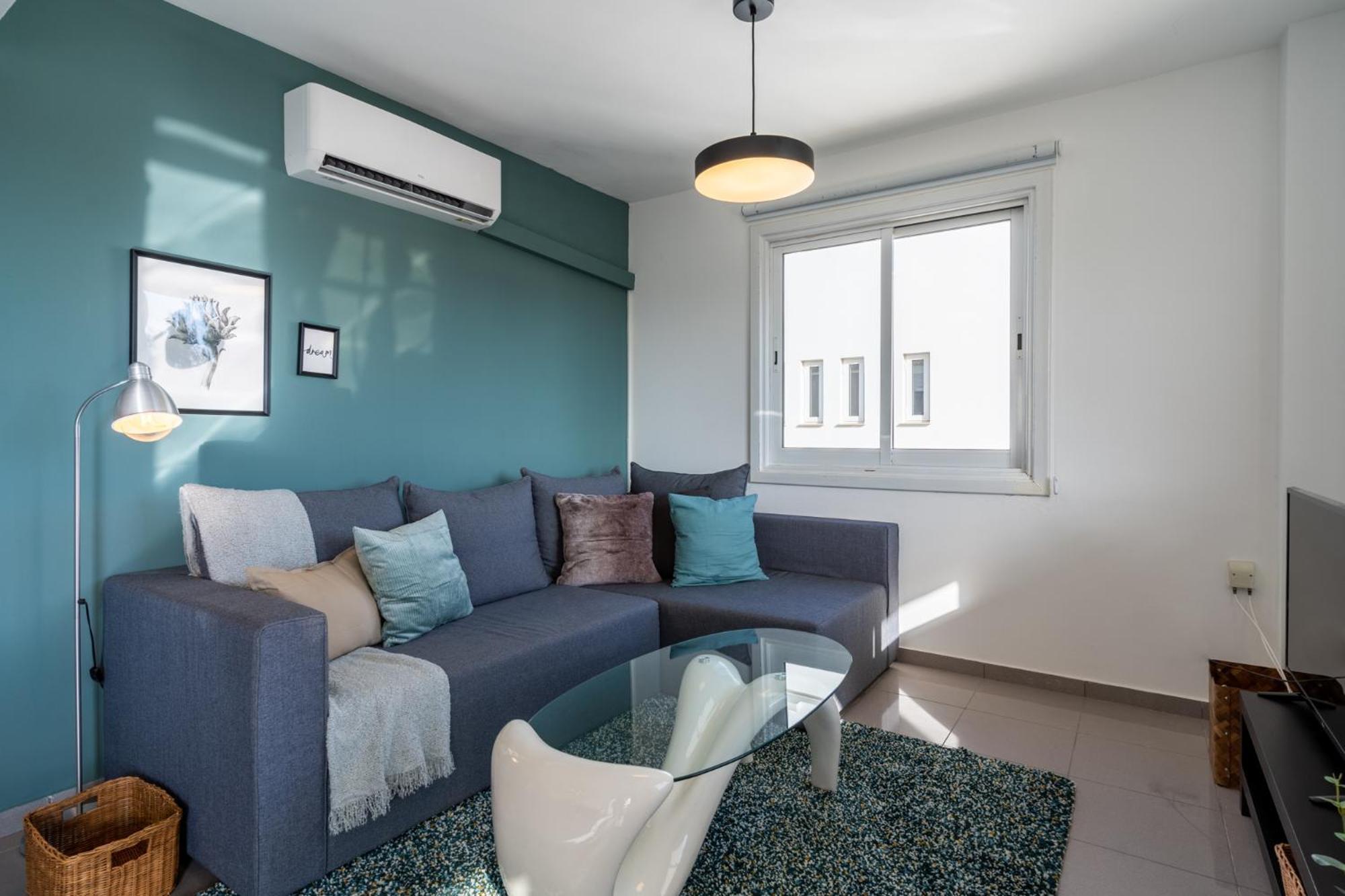 Jayde 2-bedroom In Apartment