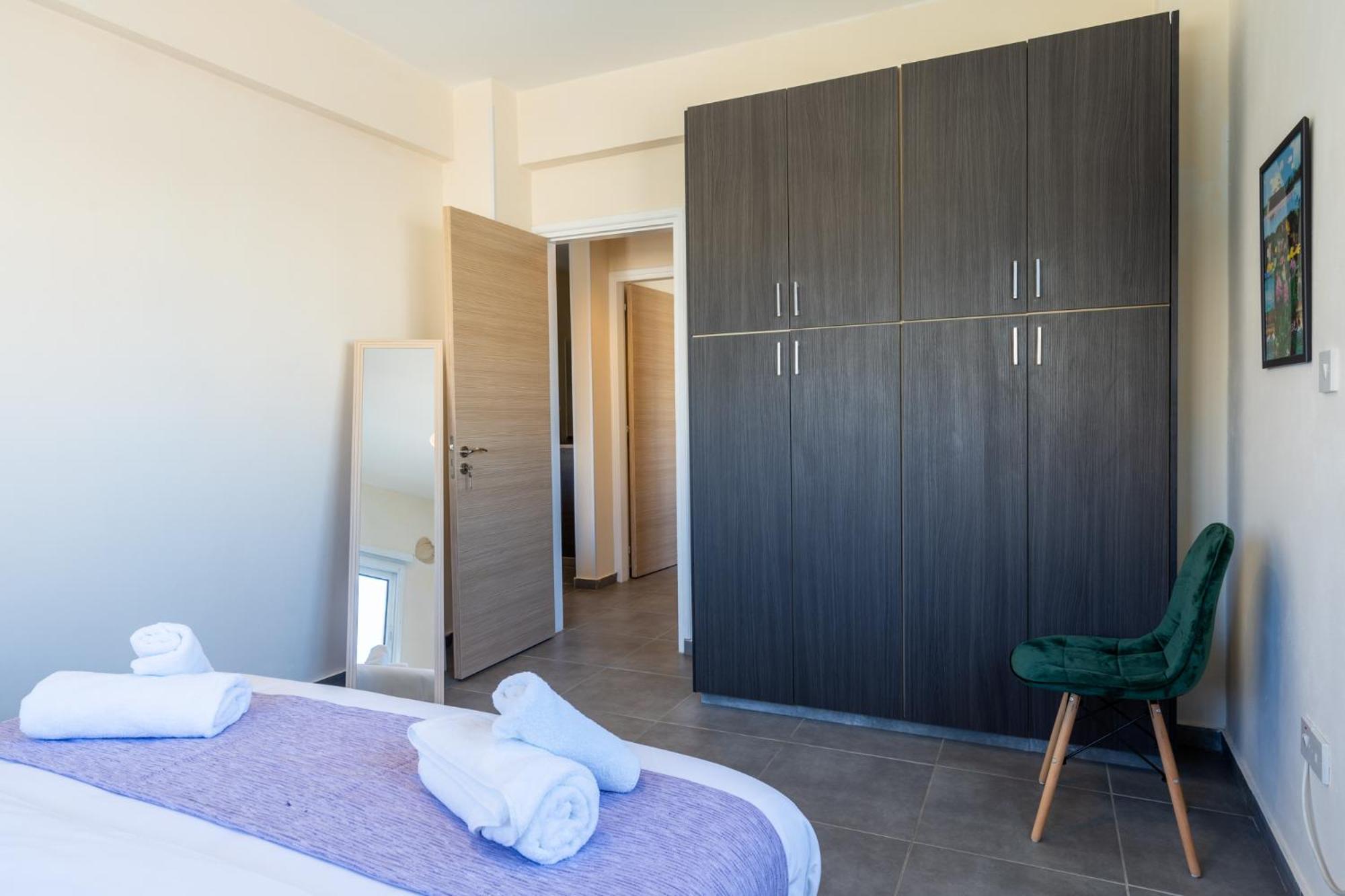 Sapphire's 2-bedroom In Apartment *