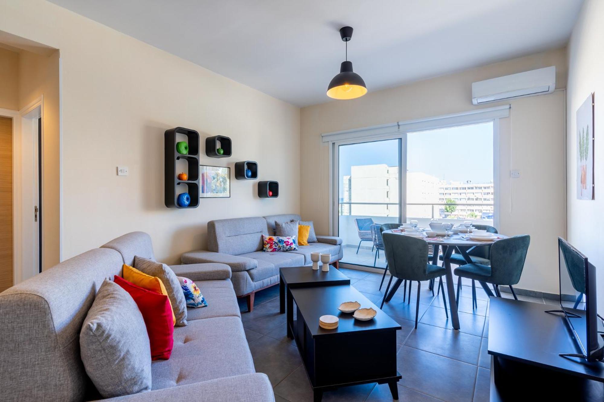 Sapphire's 2-bedroom In Apartment