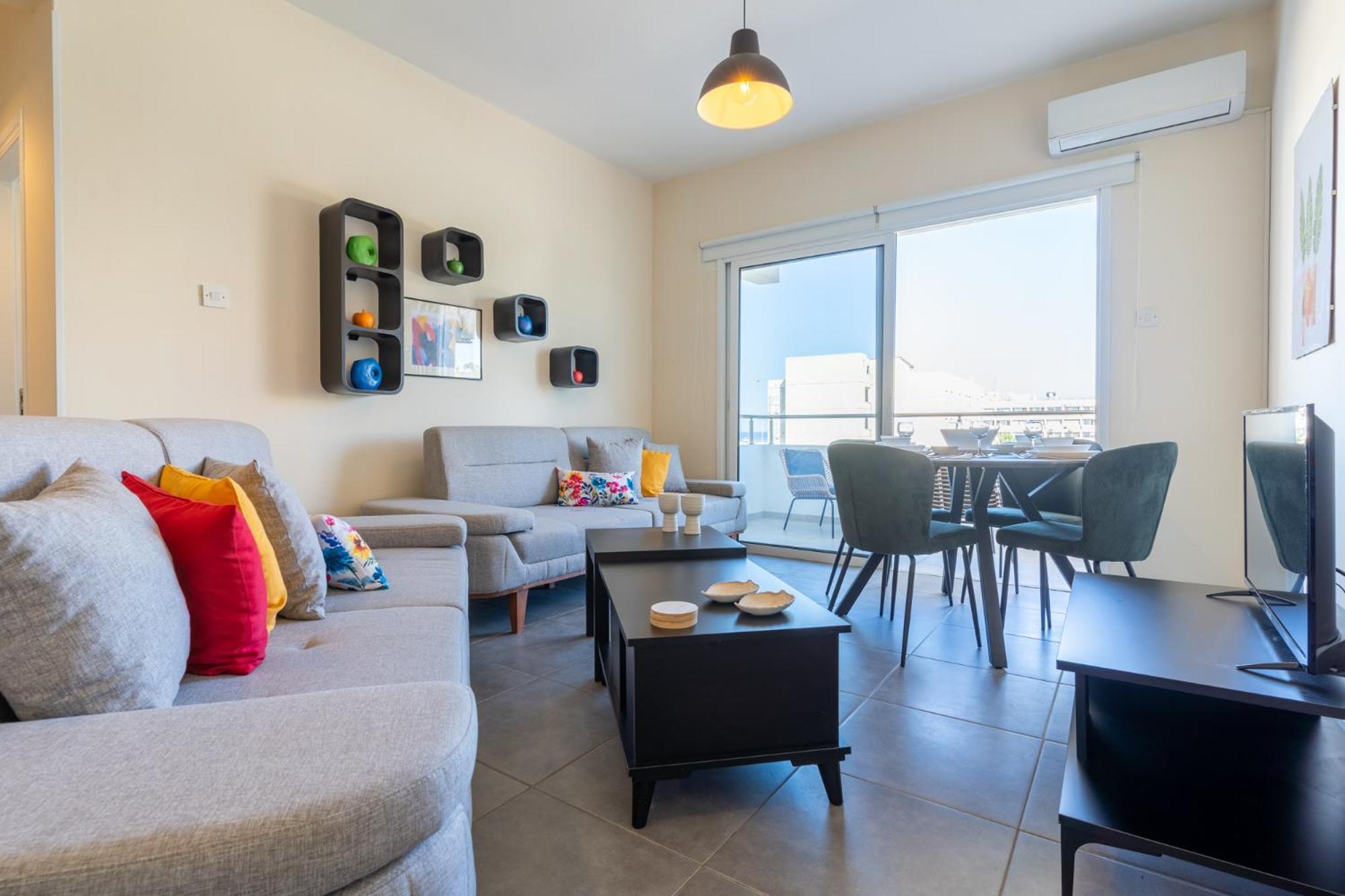 Sapphire's 2-bedroom In * Larnaca