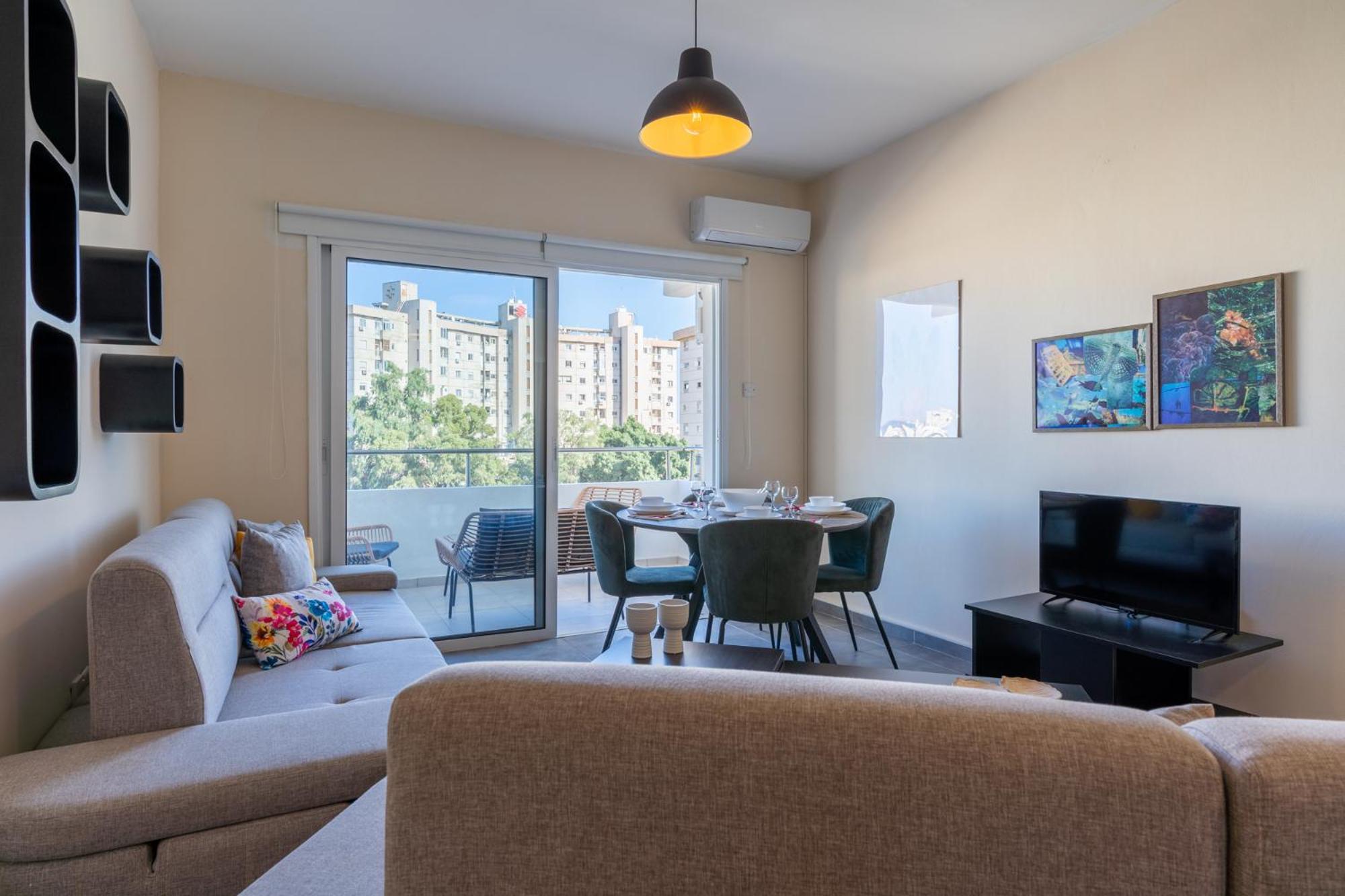 Sapphire's 2-bedroom In *