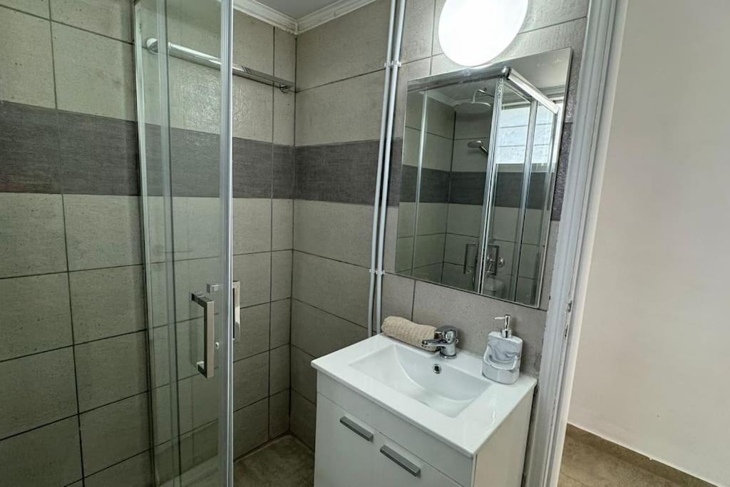 Two Bedroom In Downtown