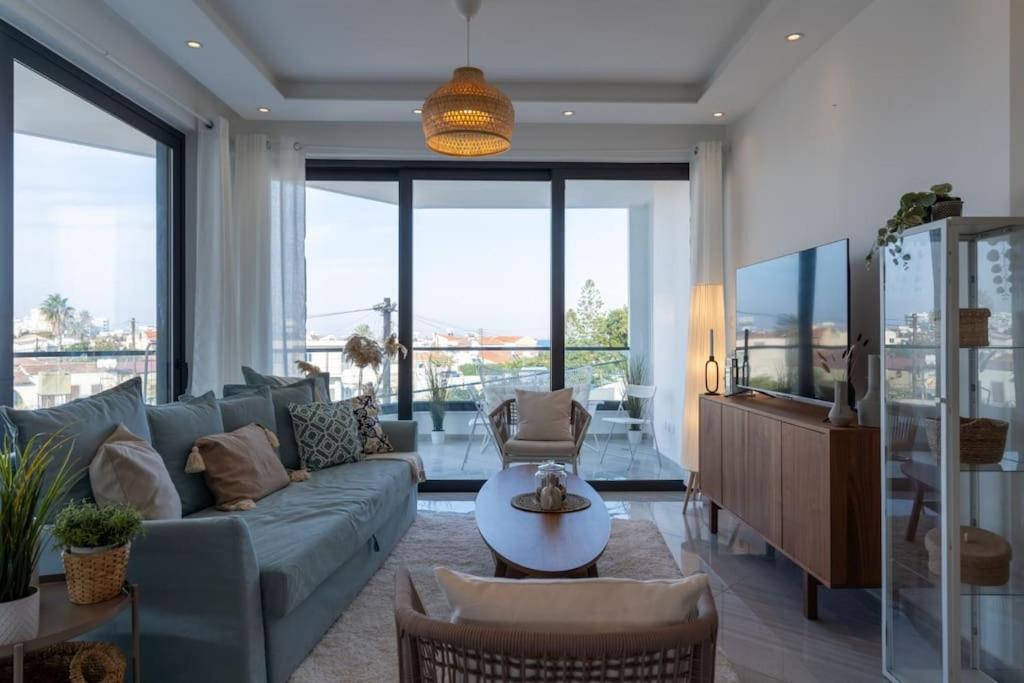 Thalassa 2-bedroom In