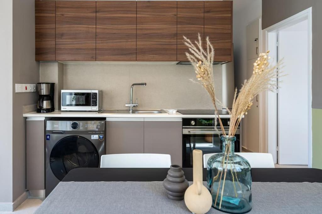 Cloudwalk 1- Bedroom In Larnaka