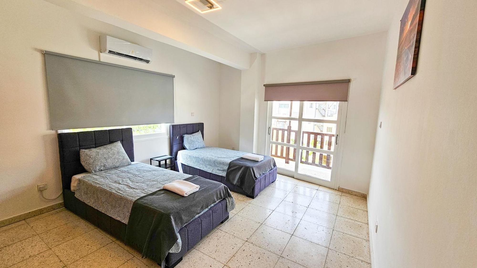 Unique City Center Rooms, 150m From Chabad Lubavitch Larnaca