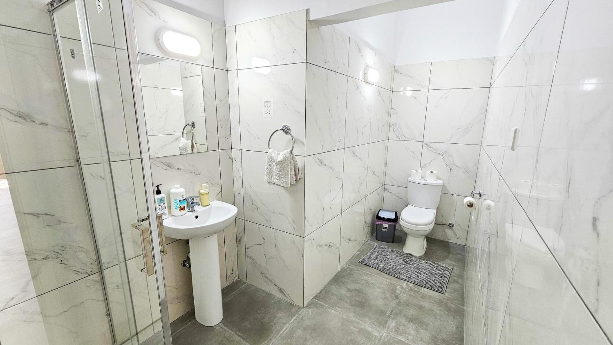 Unique Cozy Studio, 150m From Chabad Lubavitch Apartment *