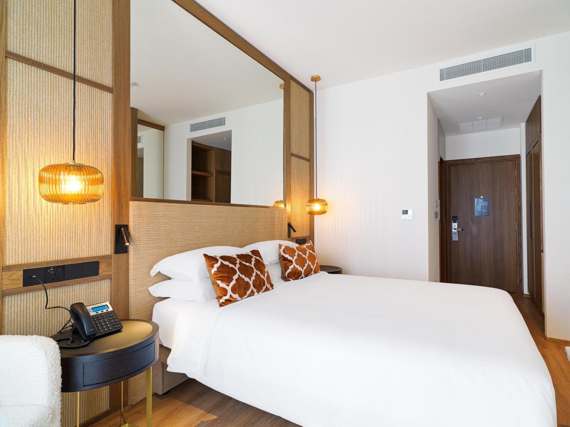 Hotel Leonardo Boutique 4*