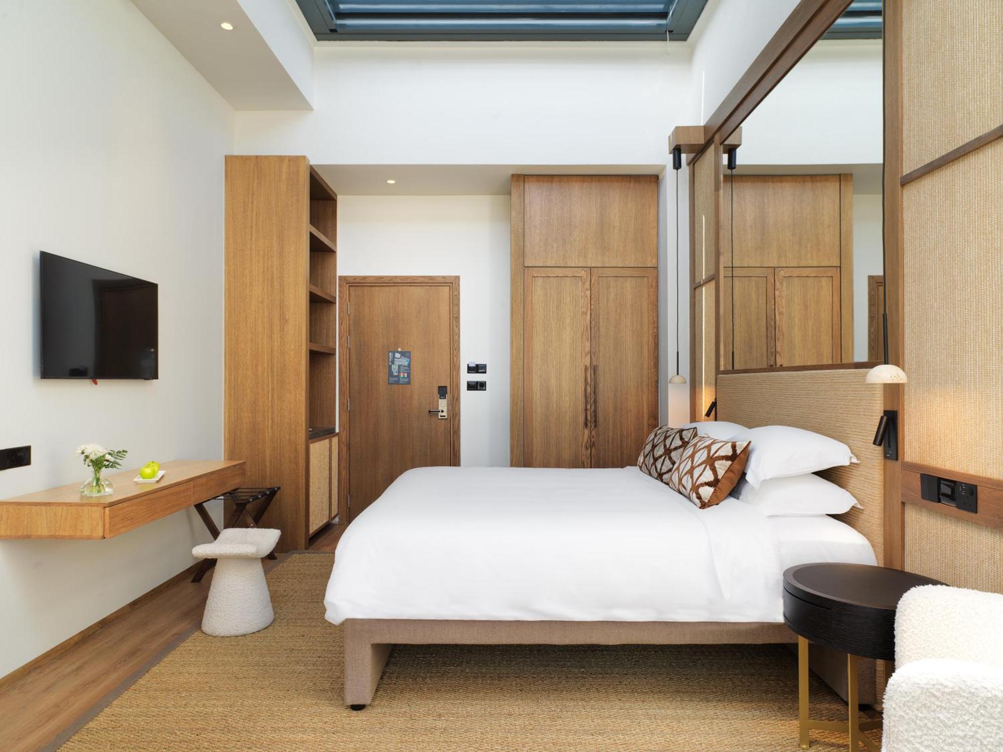Leonardo Boutique Hotel