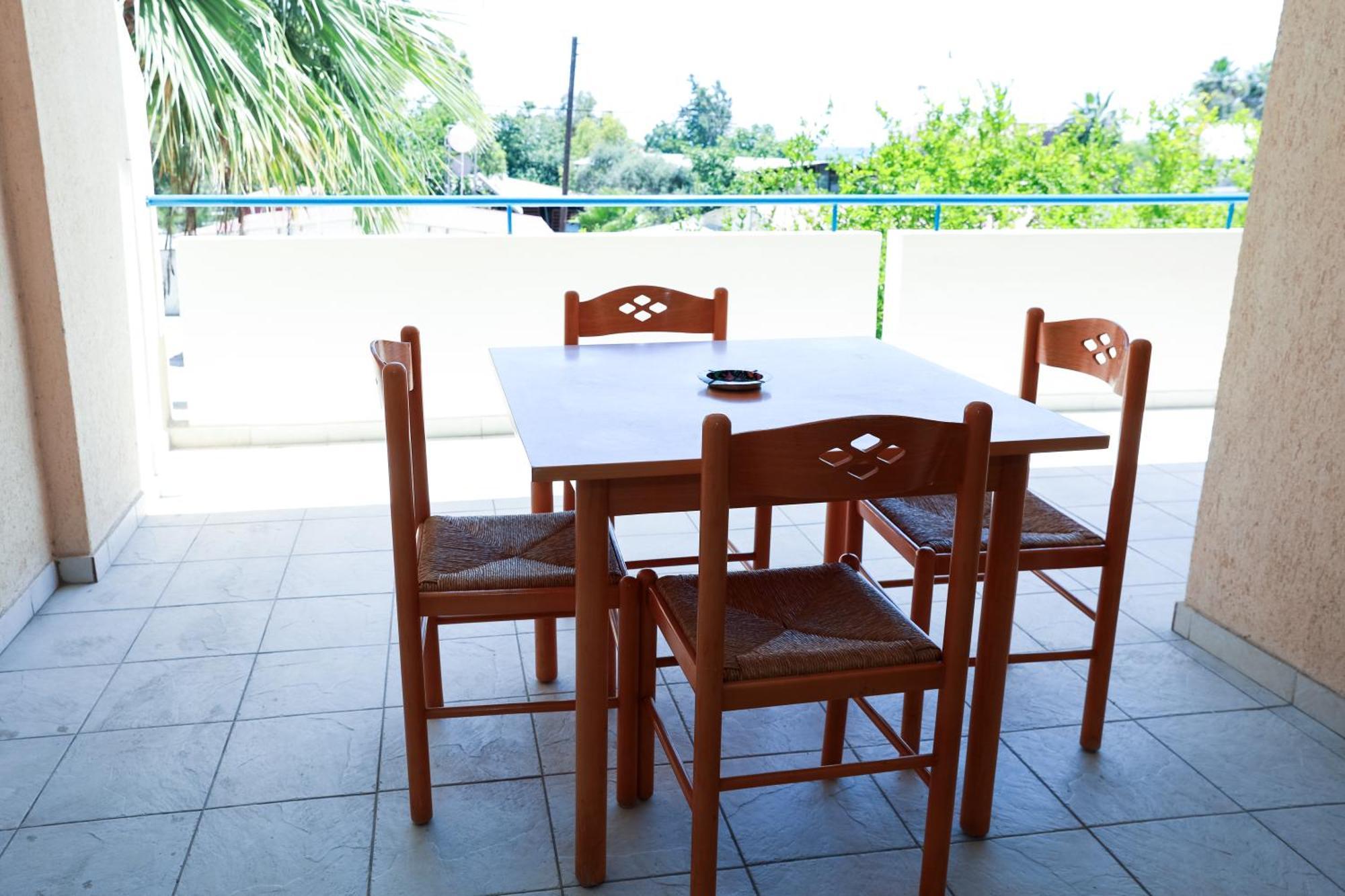 Mackenzie Flat 101 Larnaca