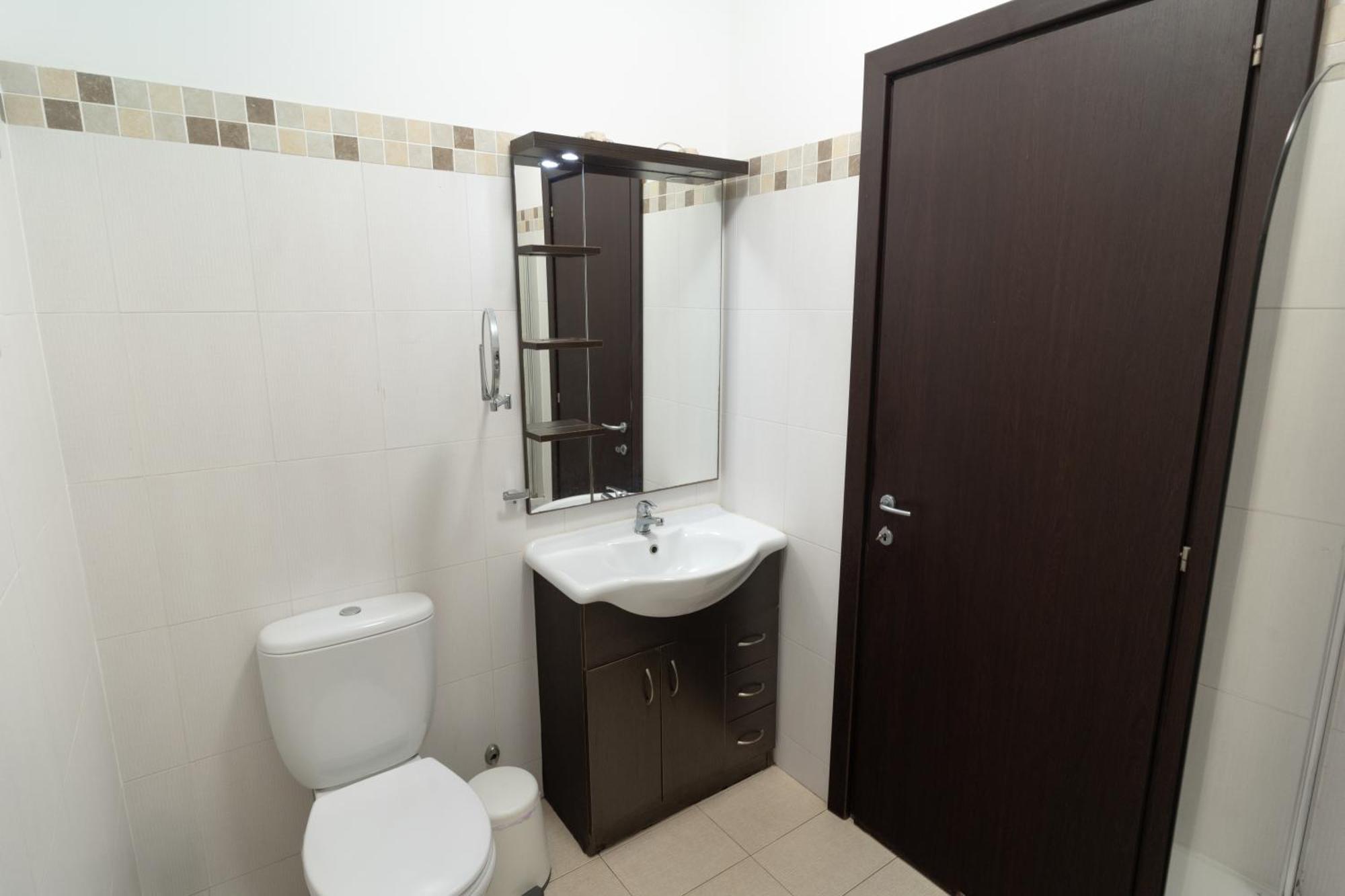 Apartment Violet Dusk Center Flat Larnaca