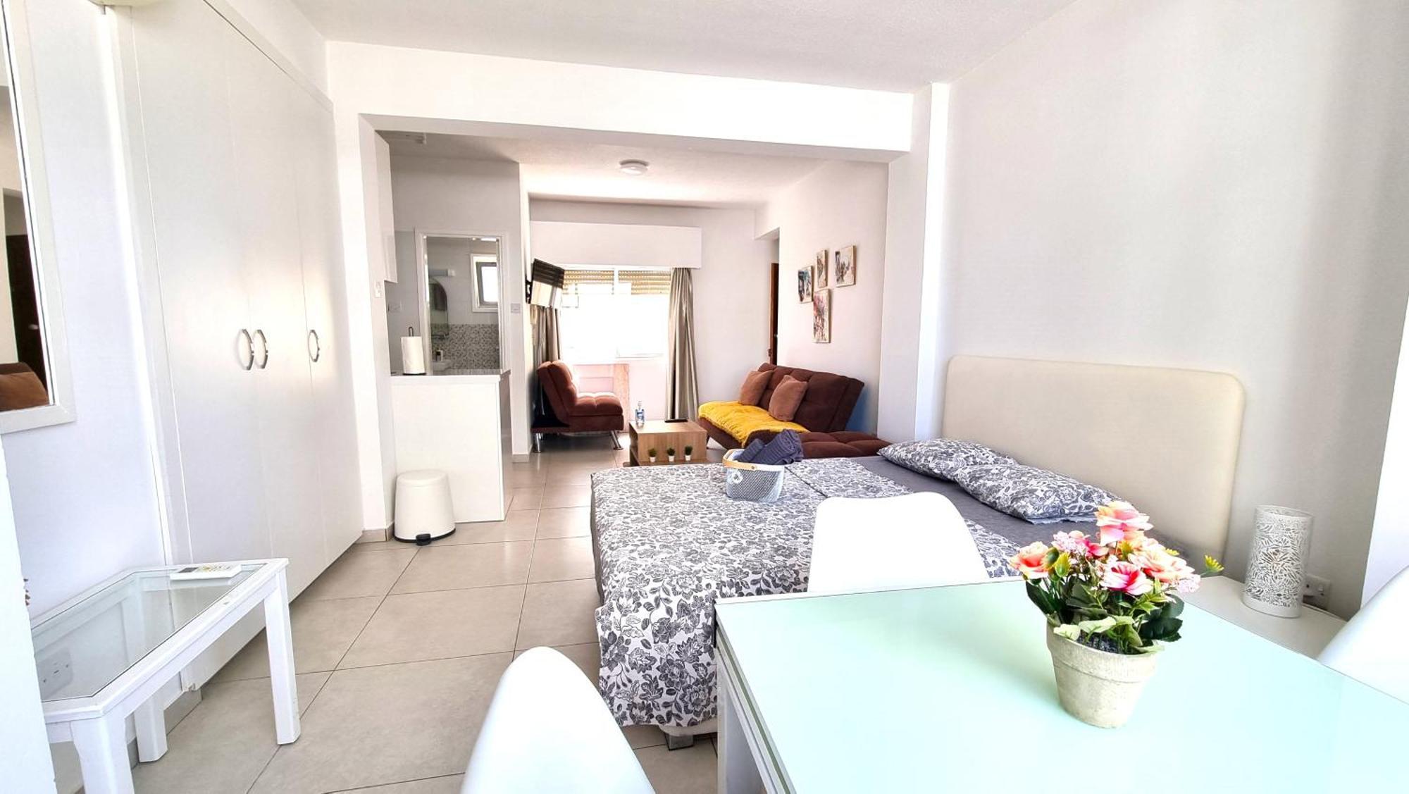 Stylish - 2 Minutes From Kastella * Larnaka