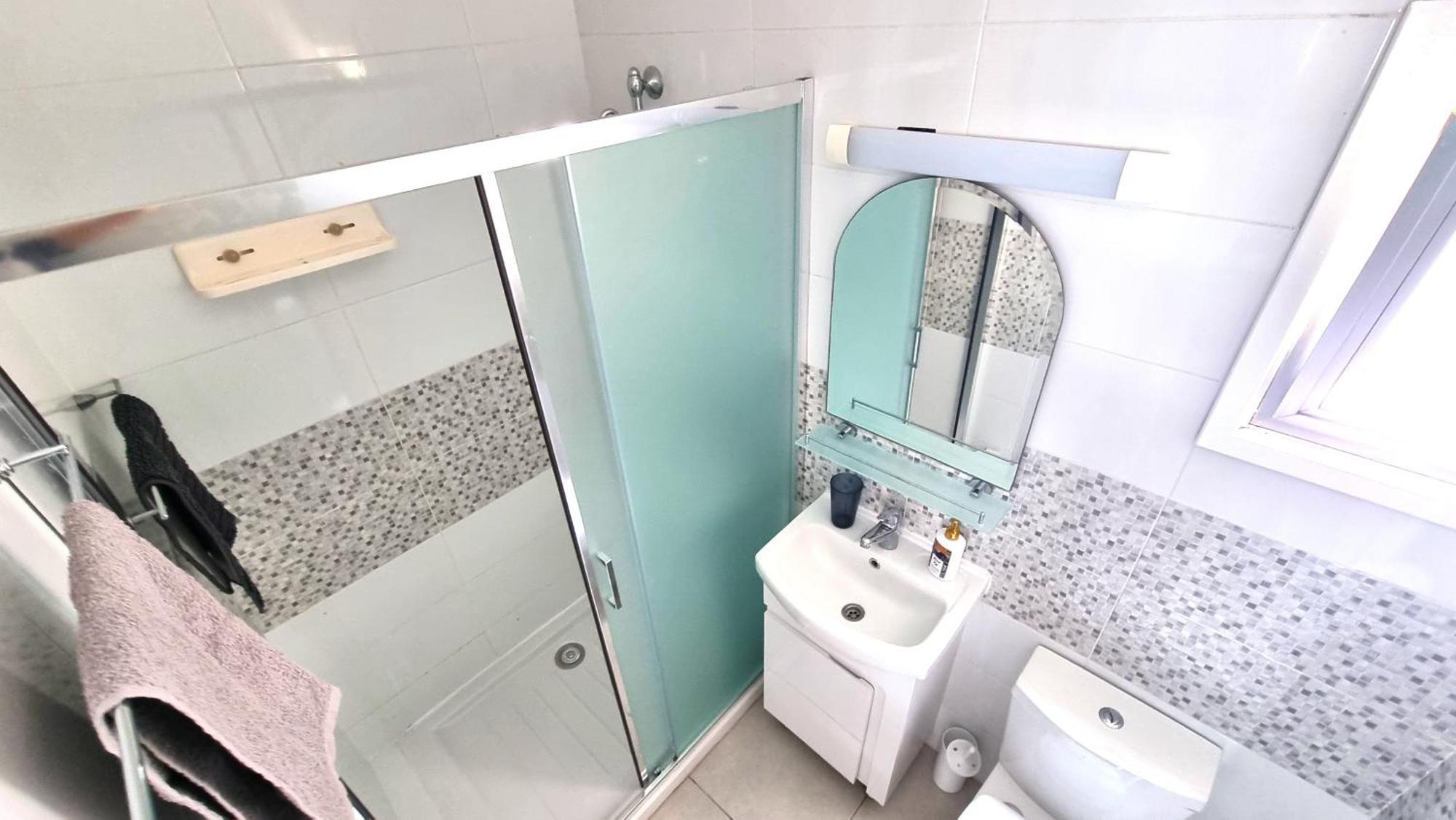 Apartment Stylish - 2 Minutes From Kastella Larnaka