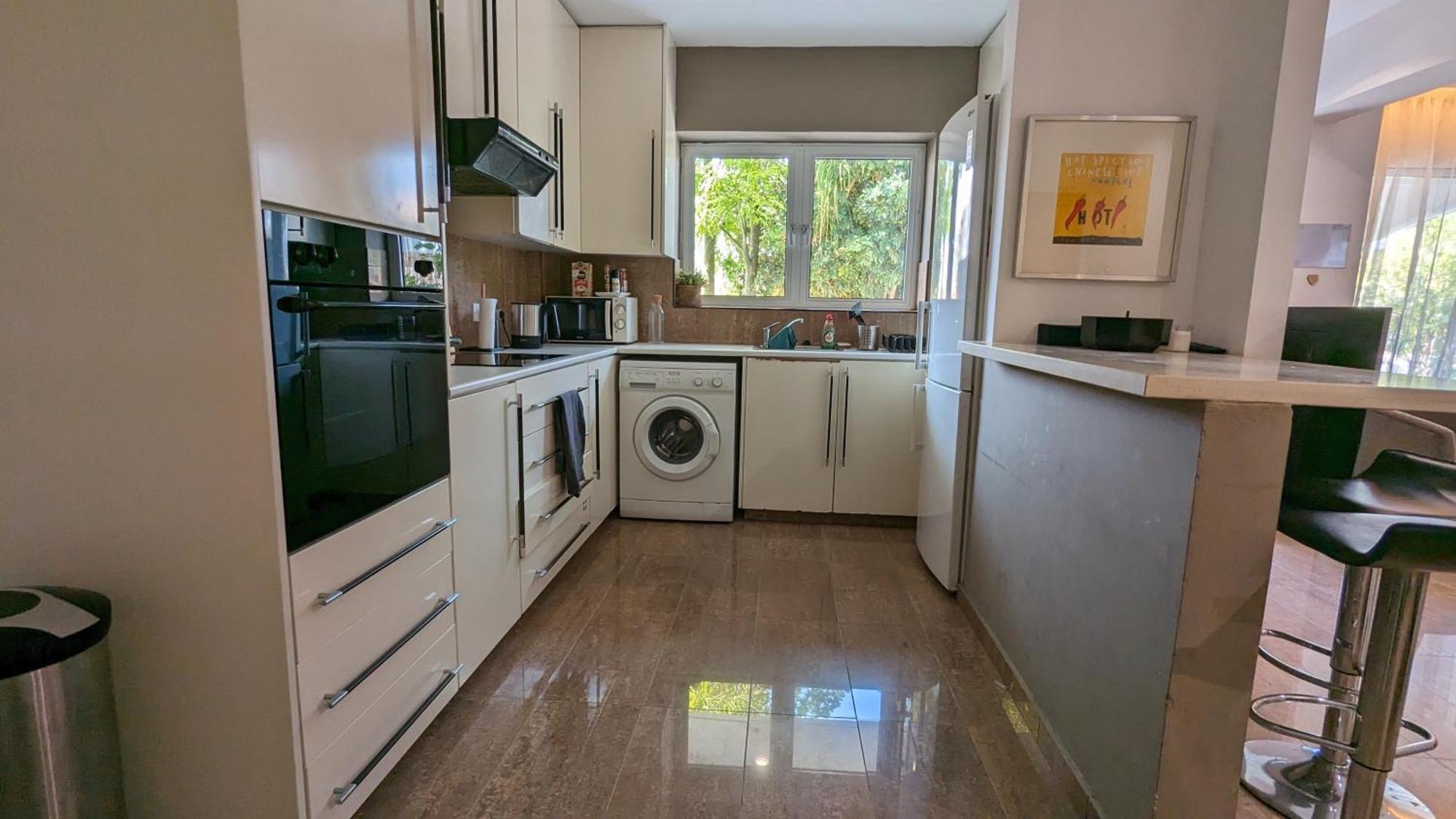 Apartment Nomad